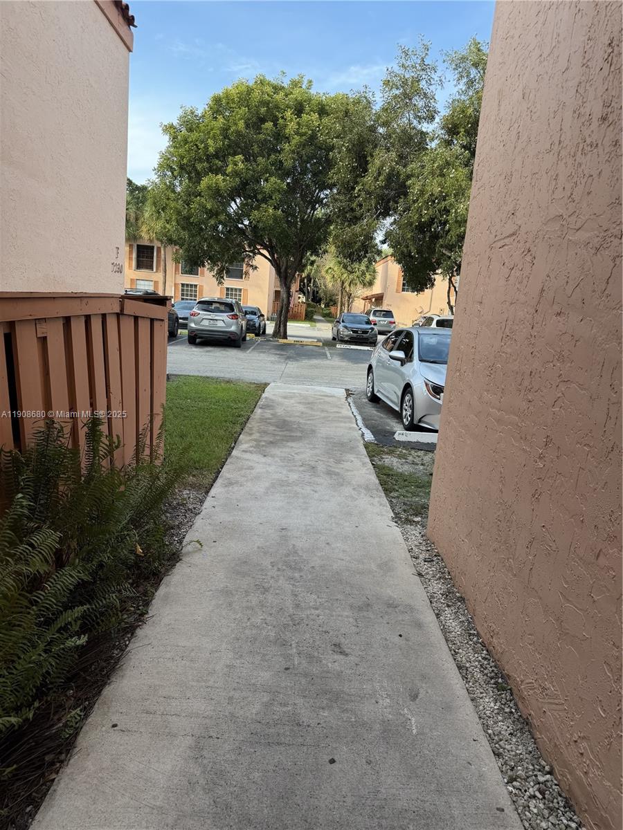 CYPRESS VILLAGE CONDO - Residential Lease