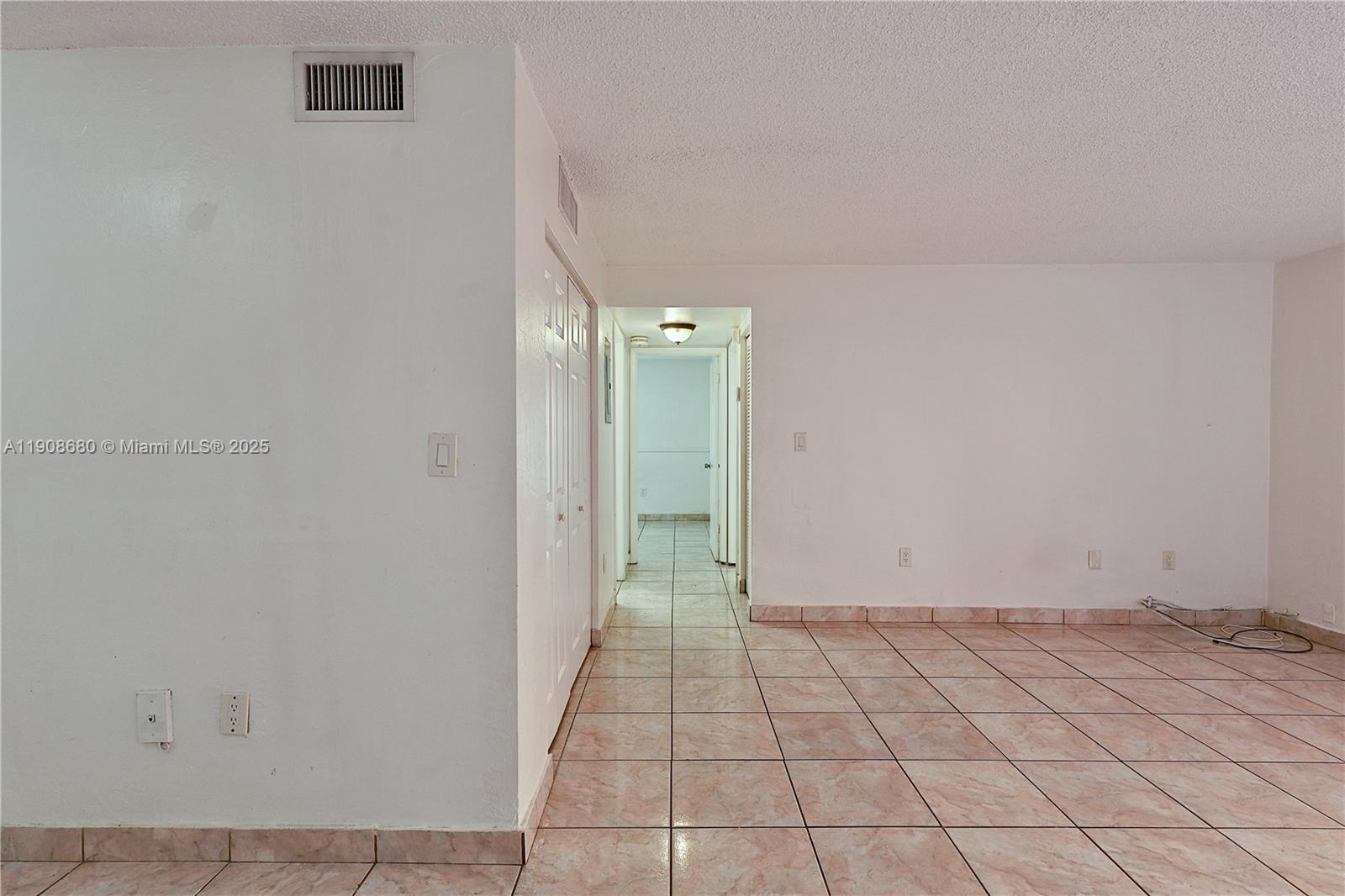 CYPRESS VILLAGE CONDO - Residential Lease