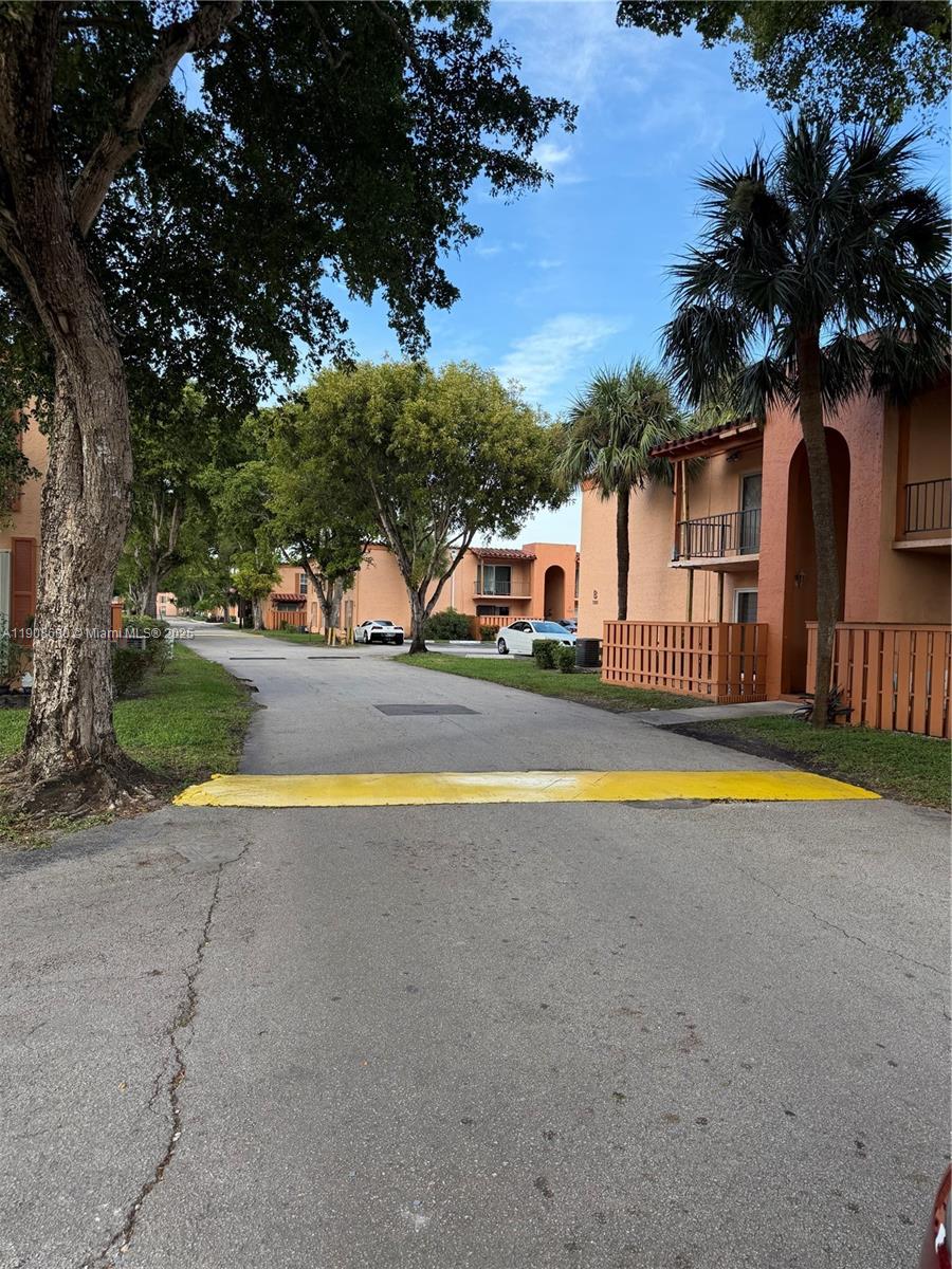 CYPRESS VILLAGE CONDO - Residential Lease