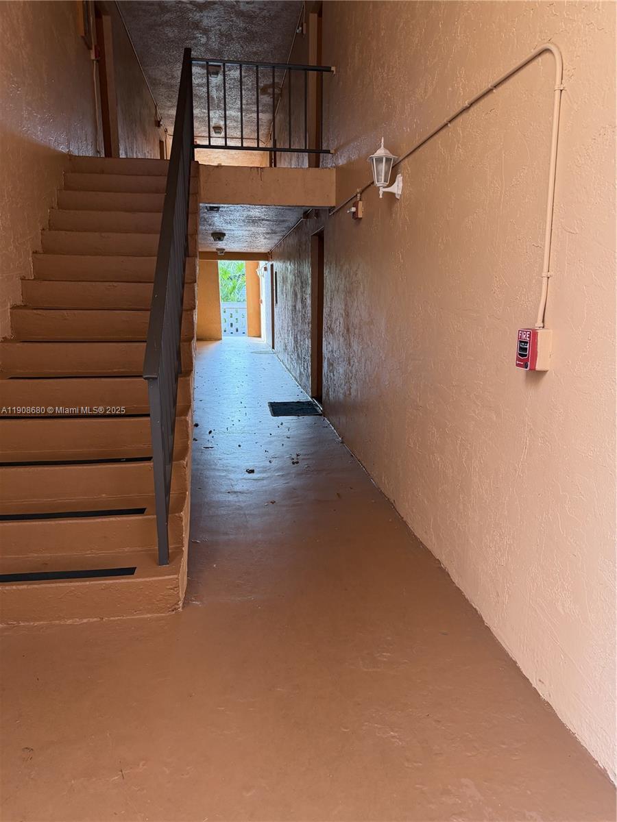 CYPRESS VILLAGE CONDO - Residential Lease