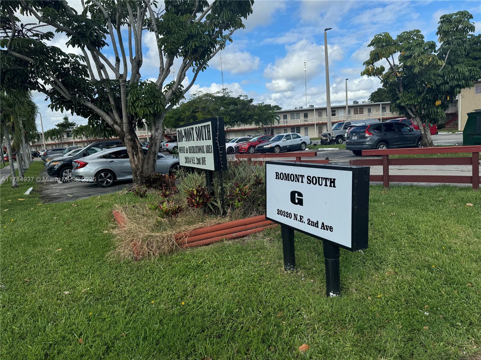 Rental Property at 20320 Ne 2nd Ave 25, Miami Gardens, Broward County, Florida - Bedrooms: 2 
Bathrooms: 2  - $1,900 MO.