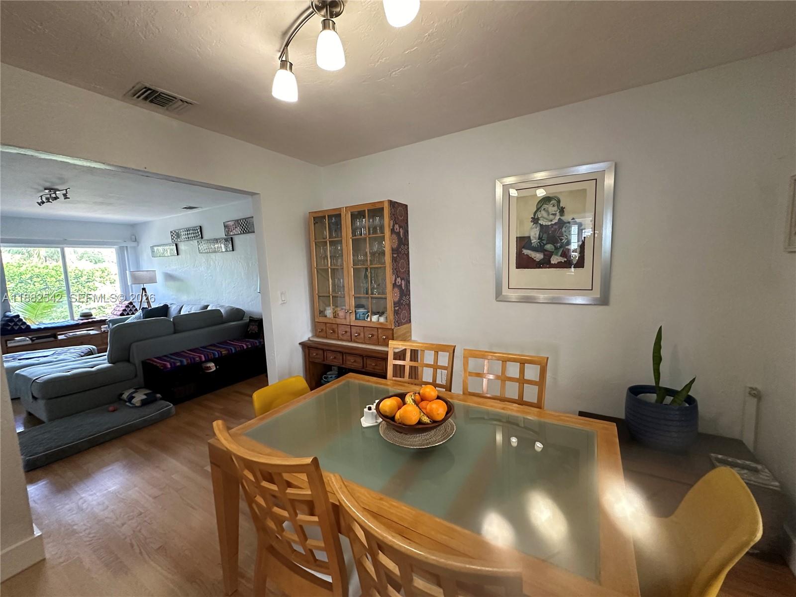 SILVER BLUFF - Residential