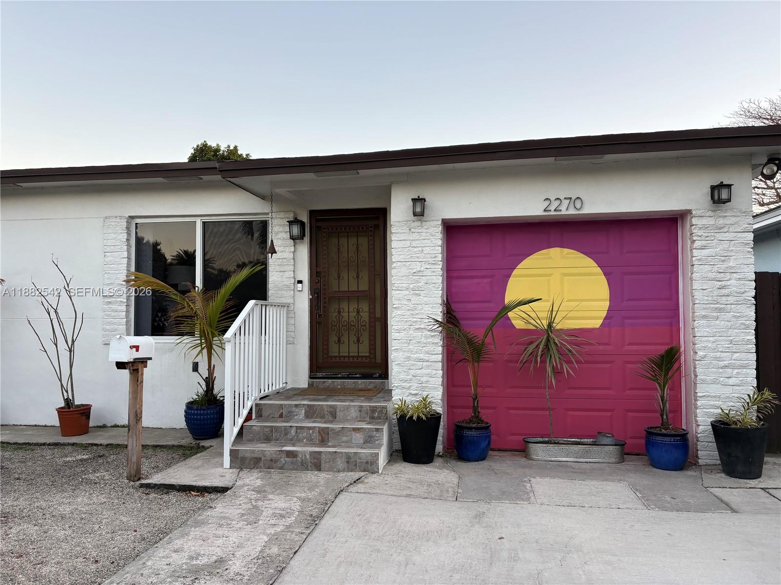 SILVER BLUFF - Residential