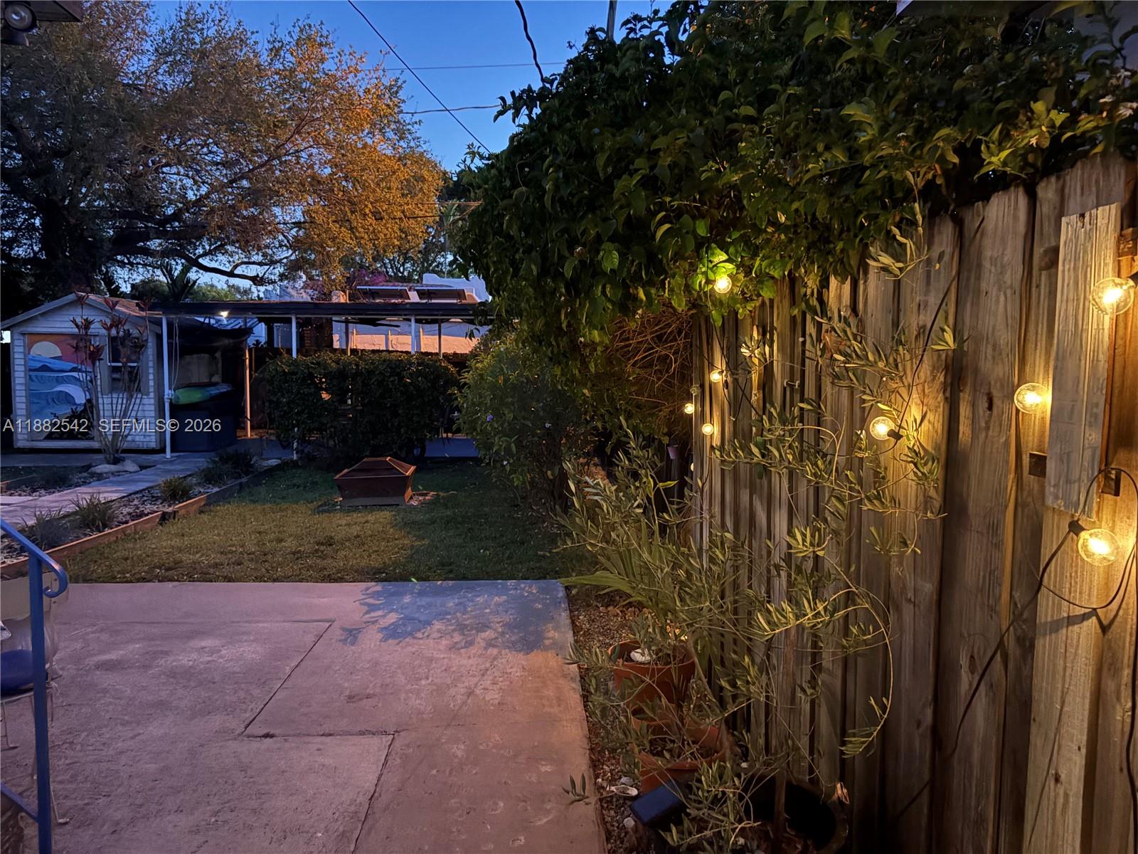 SILVER BLUFF - Residential