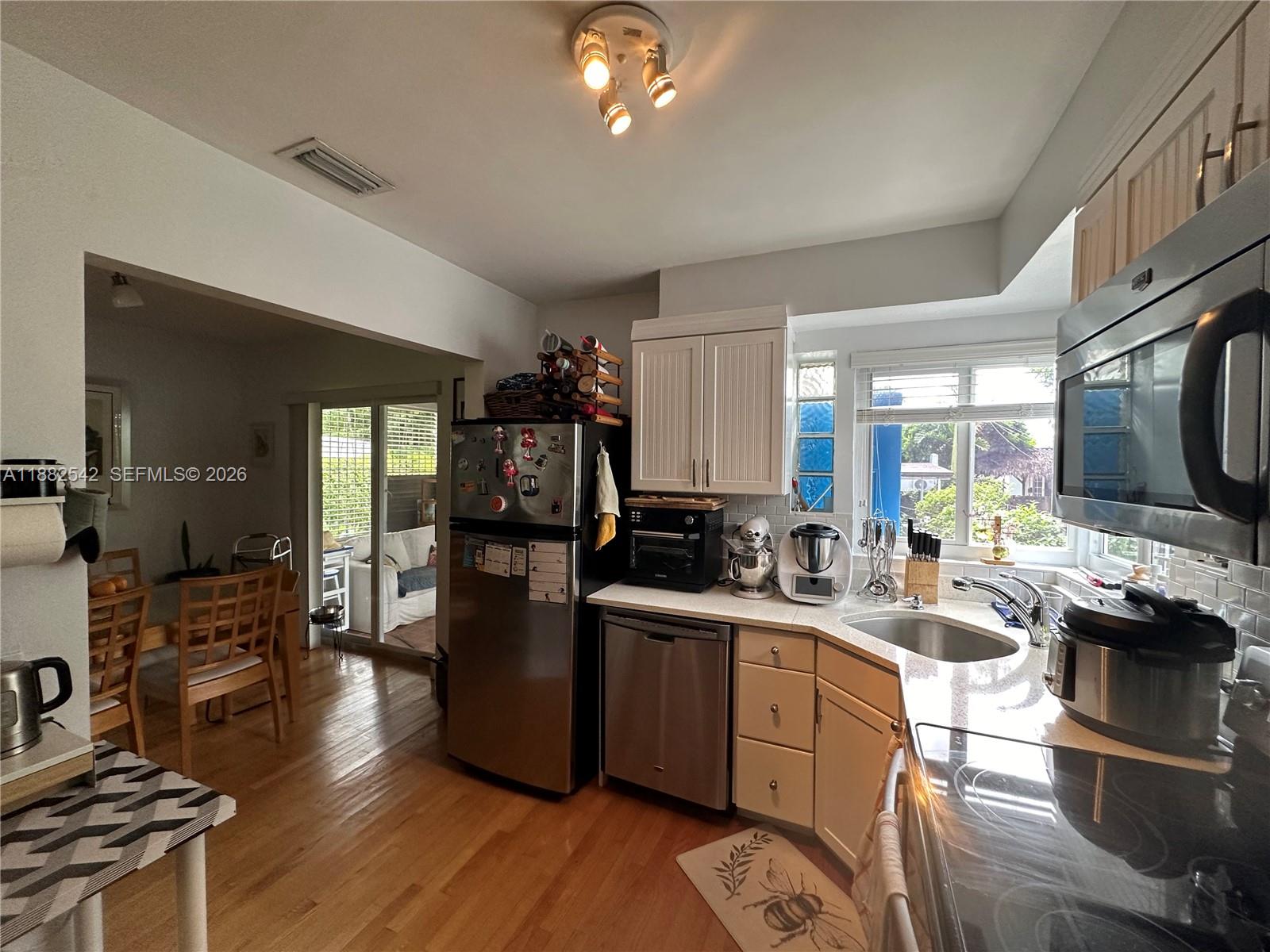 SILVER BLUFF - Residential