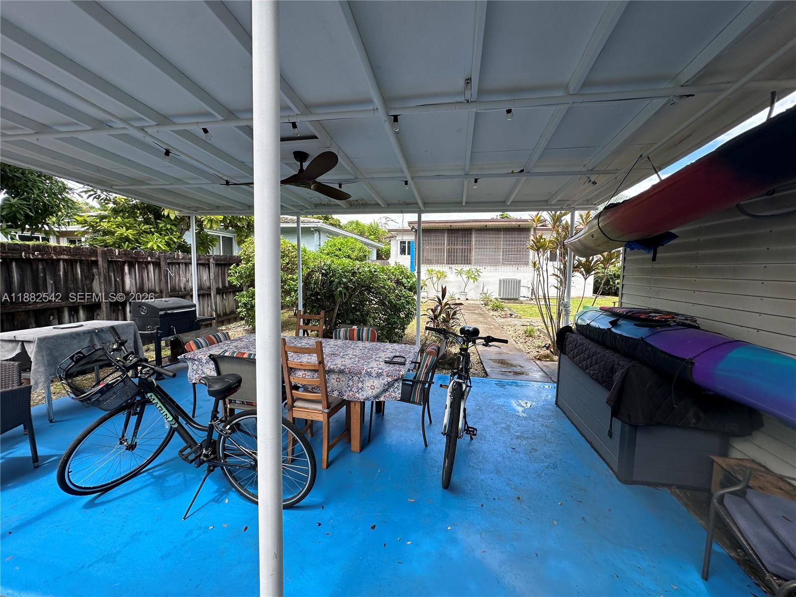 SILVER BLUFF - Residential