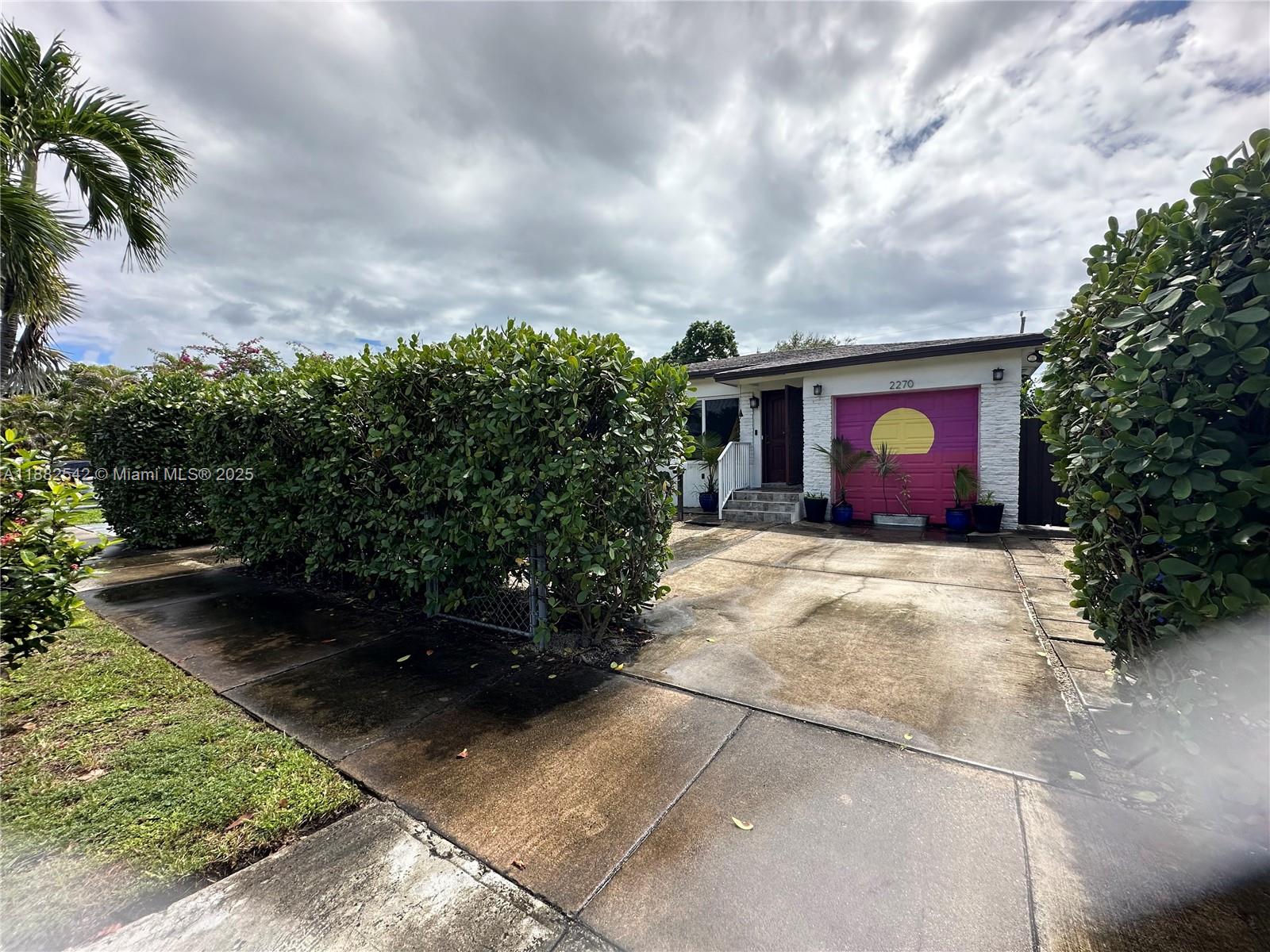 SILVER BLUFF - Residential