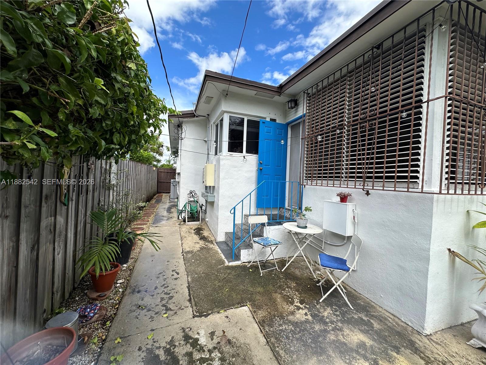 SILVER BLUFF - Residential