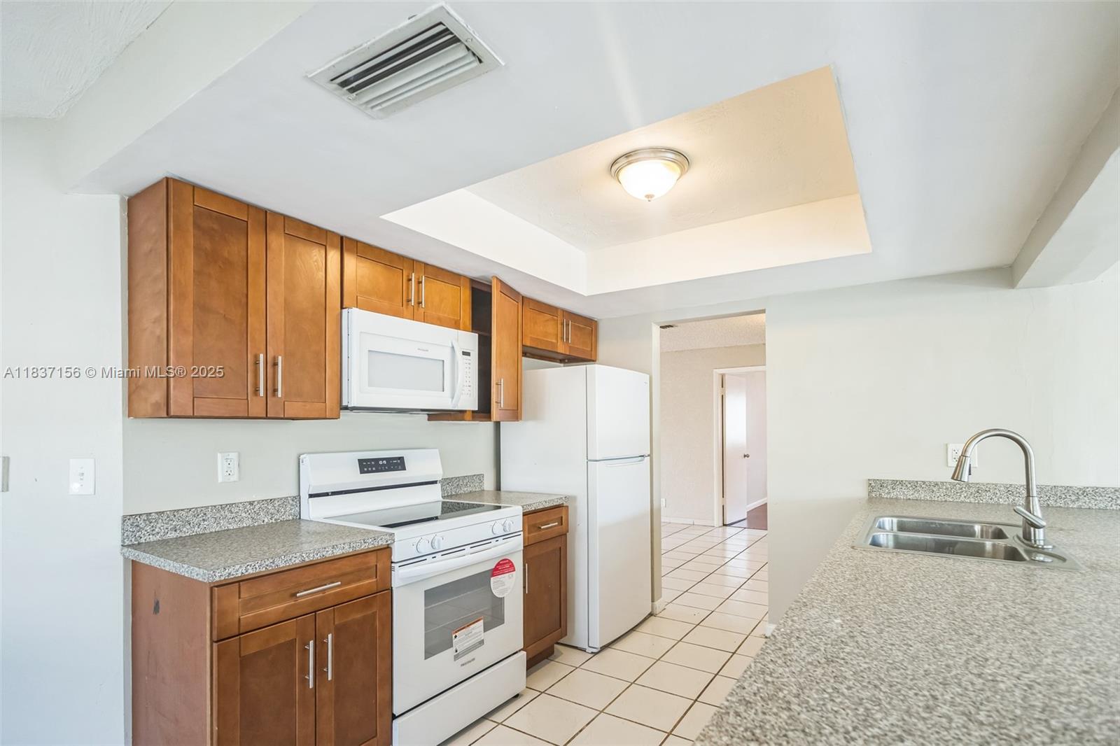 5640 NW 13th Ct