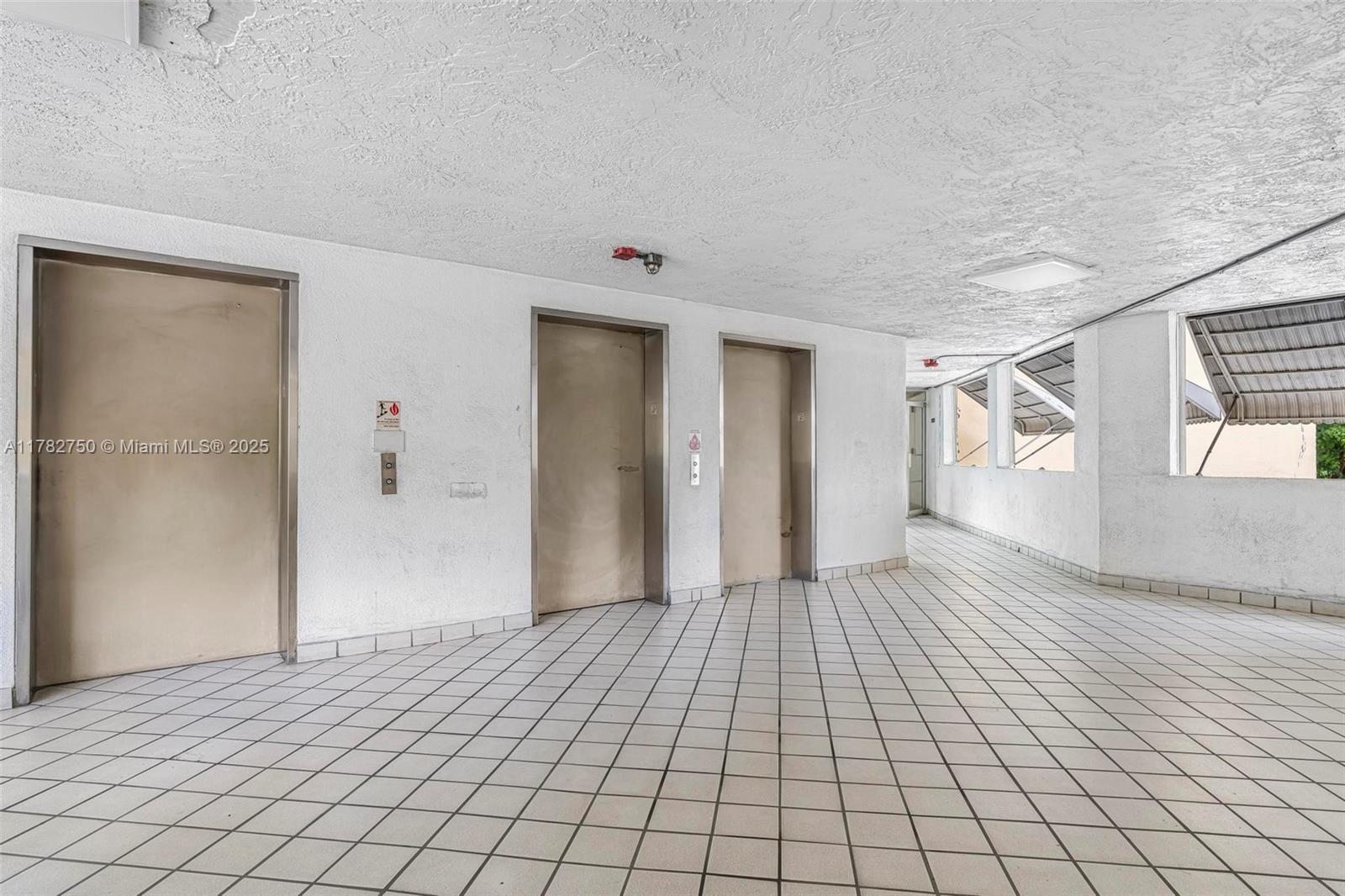11750 SW 18th St 203-1