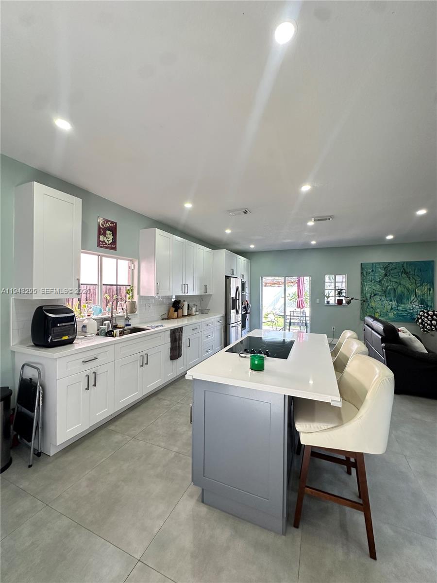 SILVER PALM HOMES - Residential