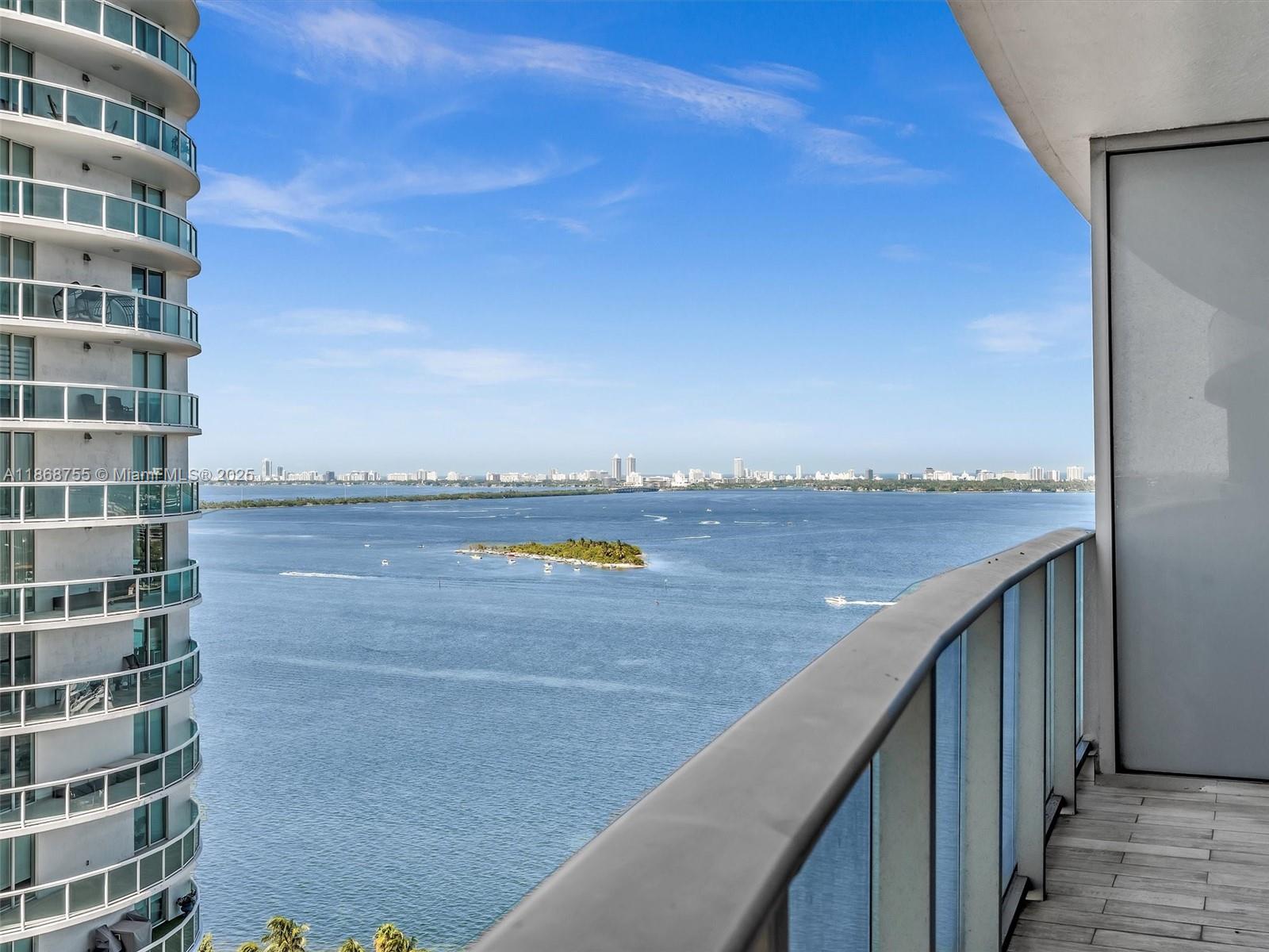 ARIA ON THE BAY CONDO - Residential