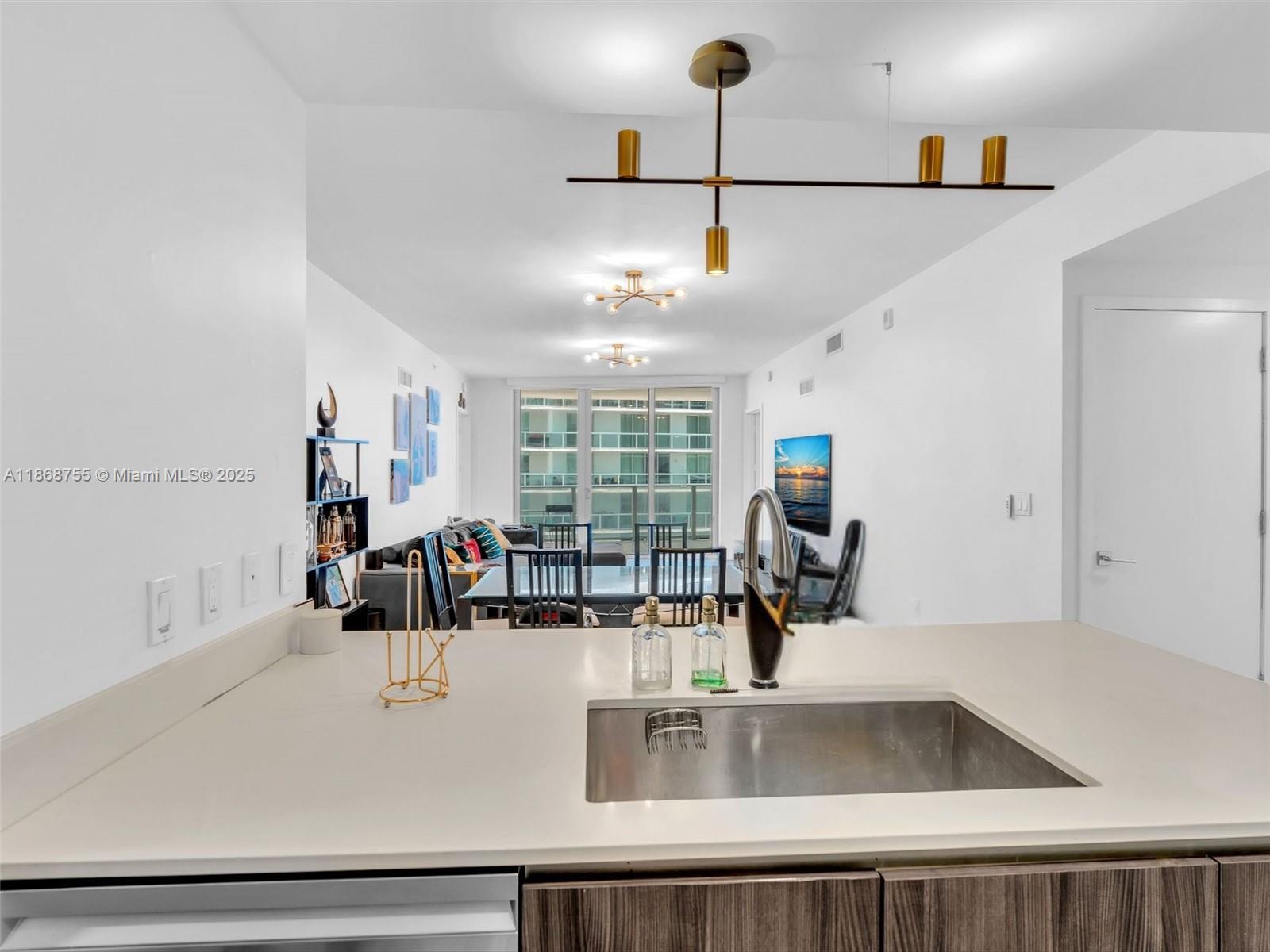 ARIA ON THE BAY CONDO - Residential