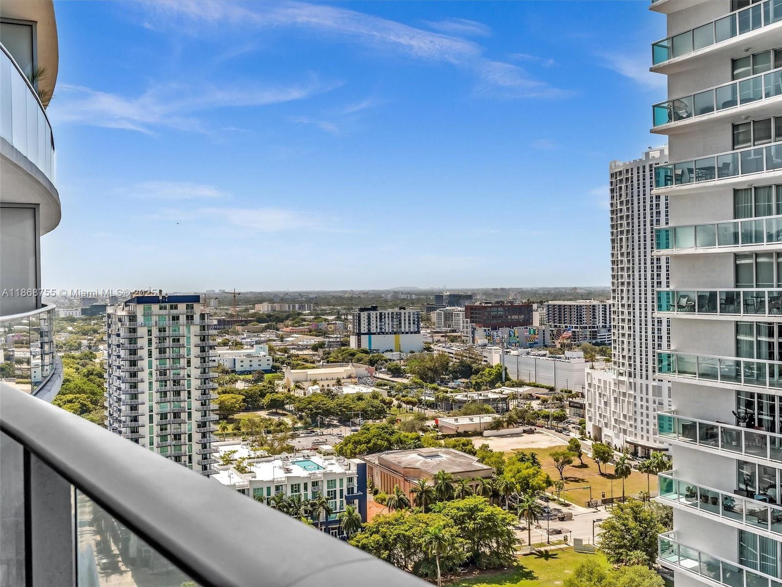 ARIA ON THE BAY CONDO - Residential