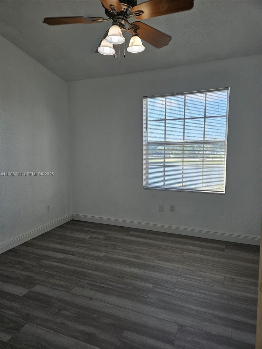 VILLAS DE TUSCANY CONDO - Residential Lease