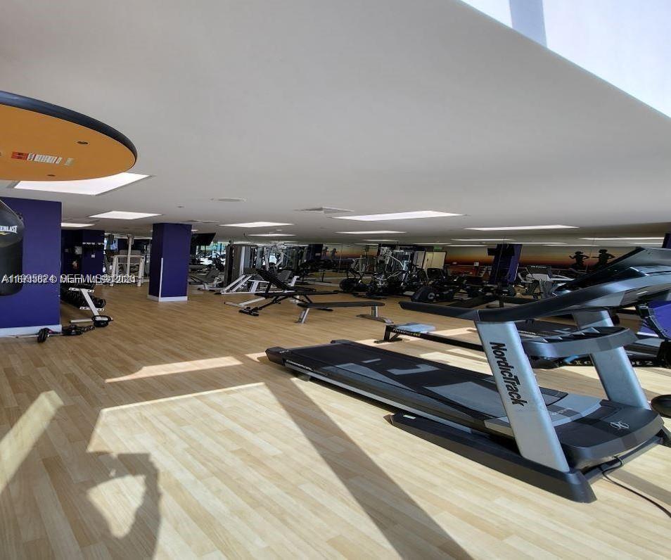 Delvista Towers Condo - Residential