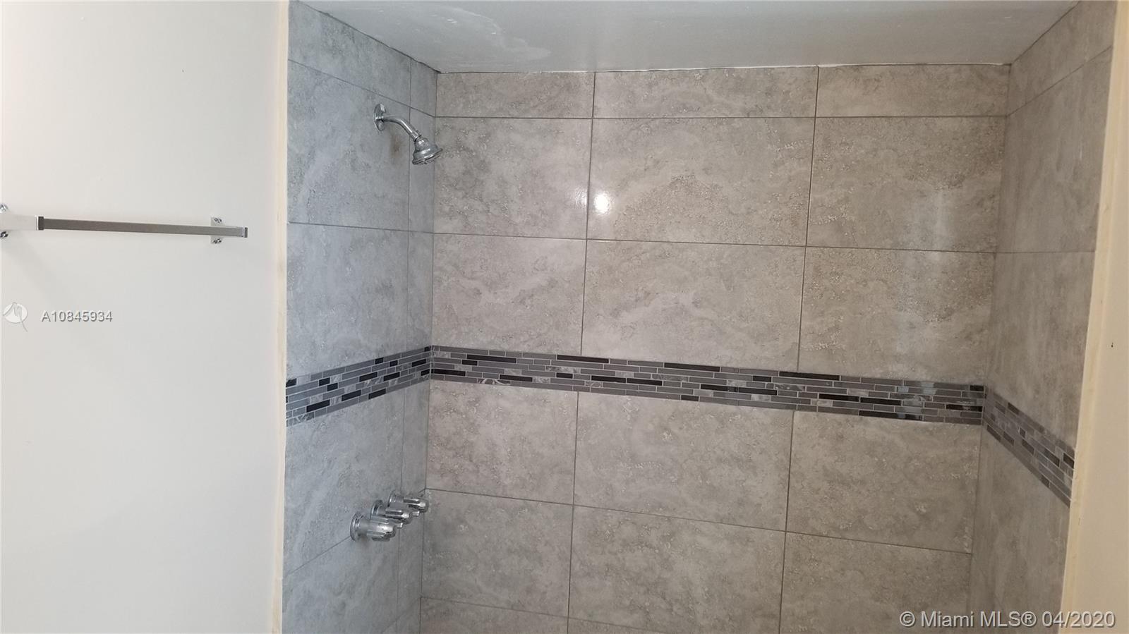 ALICE BLADWIN ET AL SUB - Residential Lease