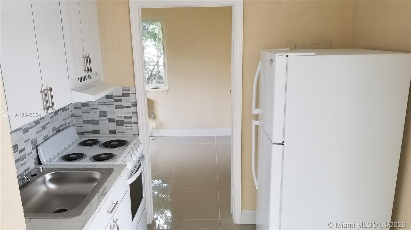 ALICE BLADWIN ET AL SUB - Residential Lease