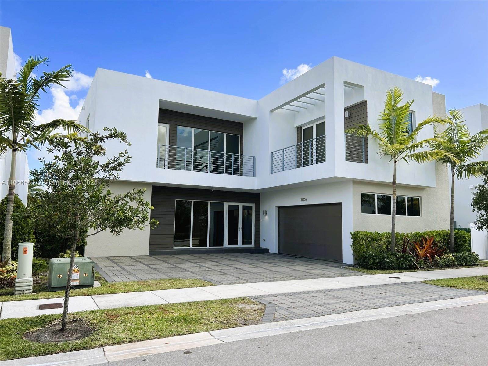 Best LOCATION!!! Beautiful modern home with 5 Bedrooms and 5 Baths (1 bedroom and bathroom in ground floor), stainless steel kitchen appliances, hurricane impact windows, and tile floors. Master bath includes a jacuzzi hot tub. Security sensors in all doors and windows. 2 security cameras with vivint panel, camera doorbell, epoxy floor in garage, improved backyard. With over 3,690 sf of living area, two car garage, pool 24-hourSecurity, Club House​​‌​​​​‌​‌​​​‌‌​​​‌‌‌​​‌​​‌‌​​​​ amenities!