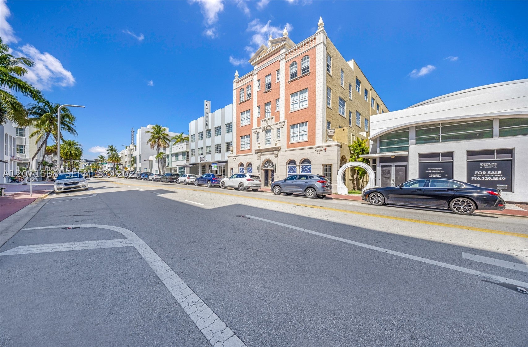 727 Collins Ave