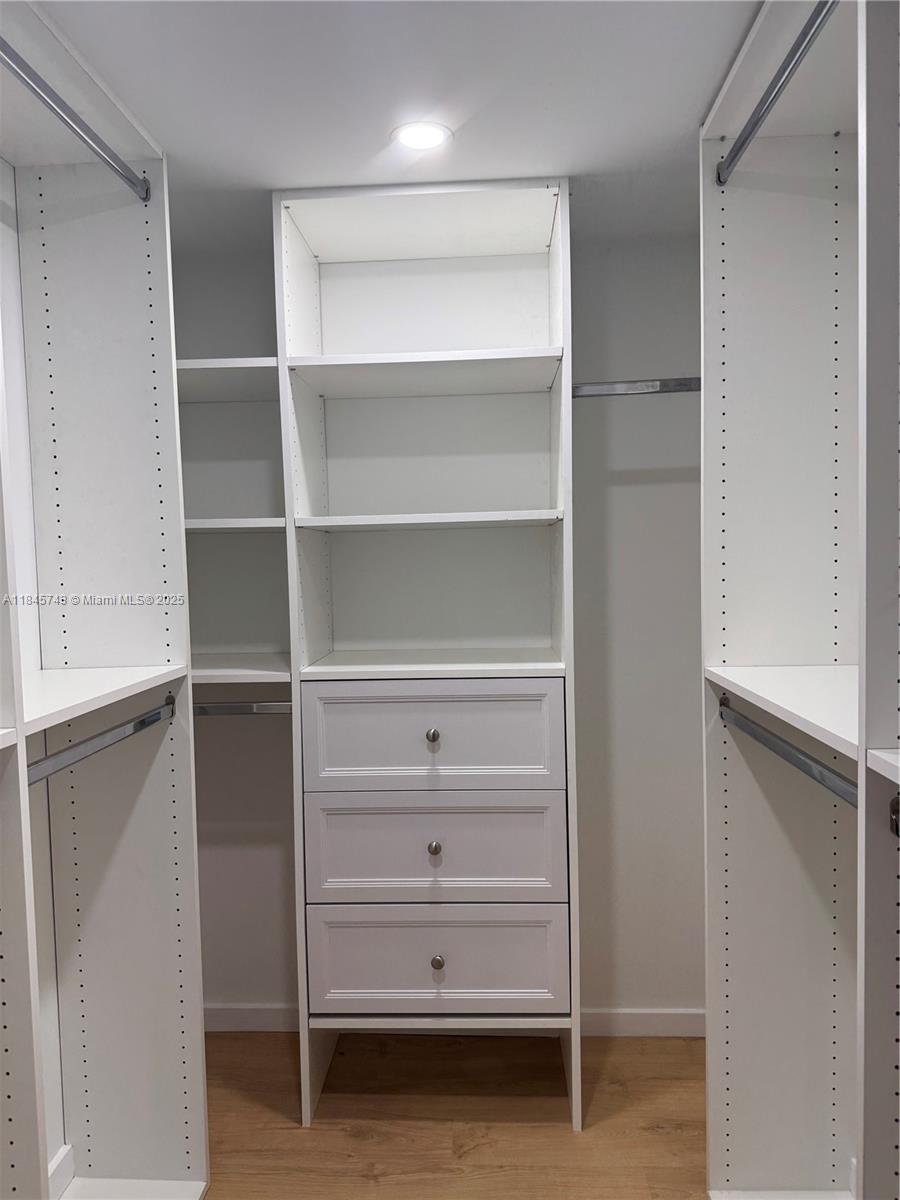 U S LEND LEASE PLAT NO ON - Residential