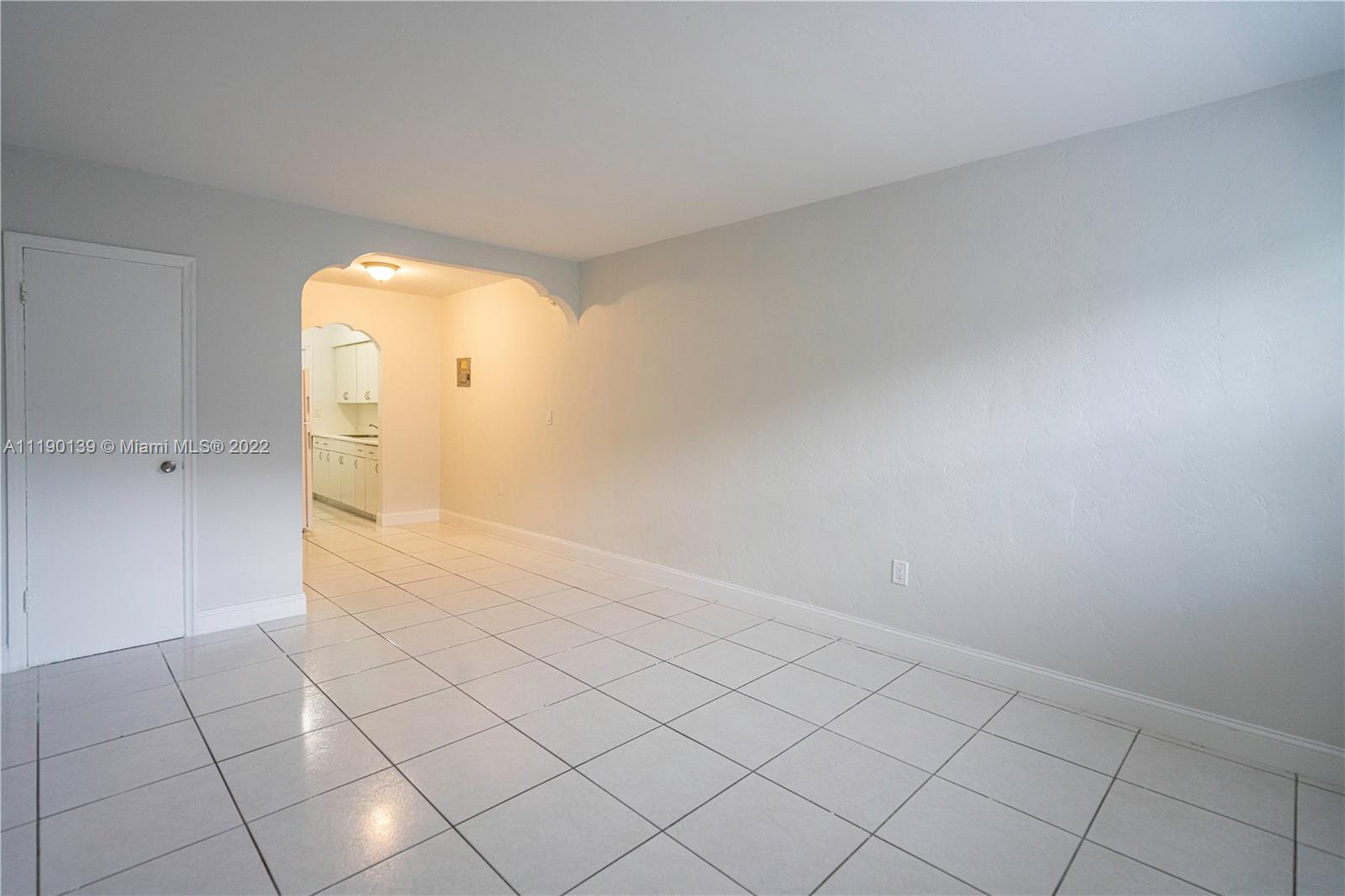 ALTOS DEL MAR NO 3 - Residential Lease