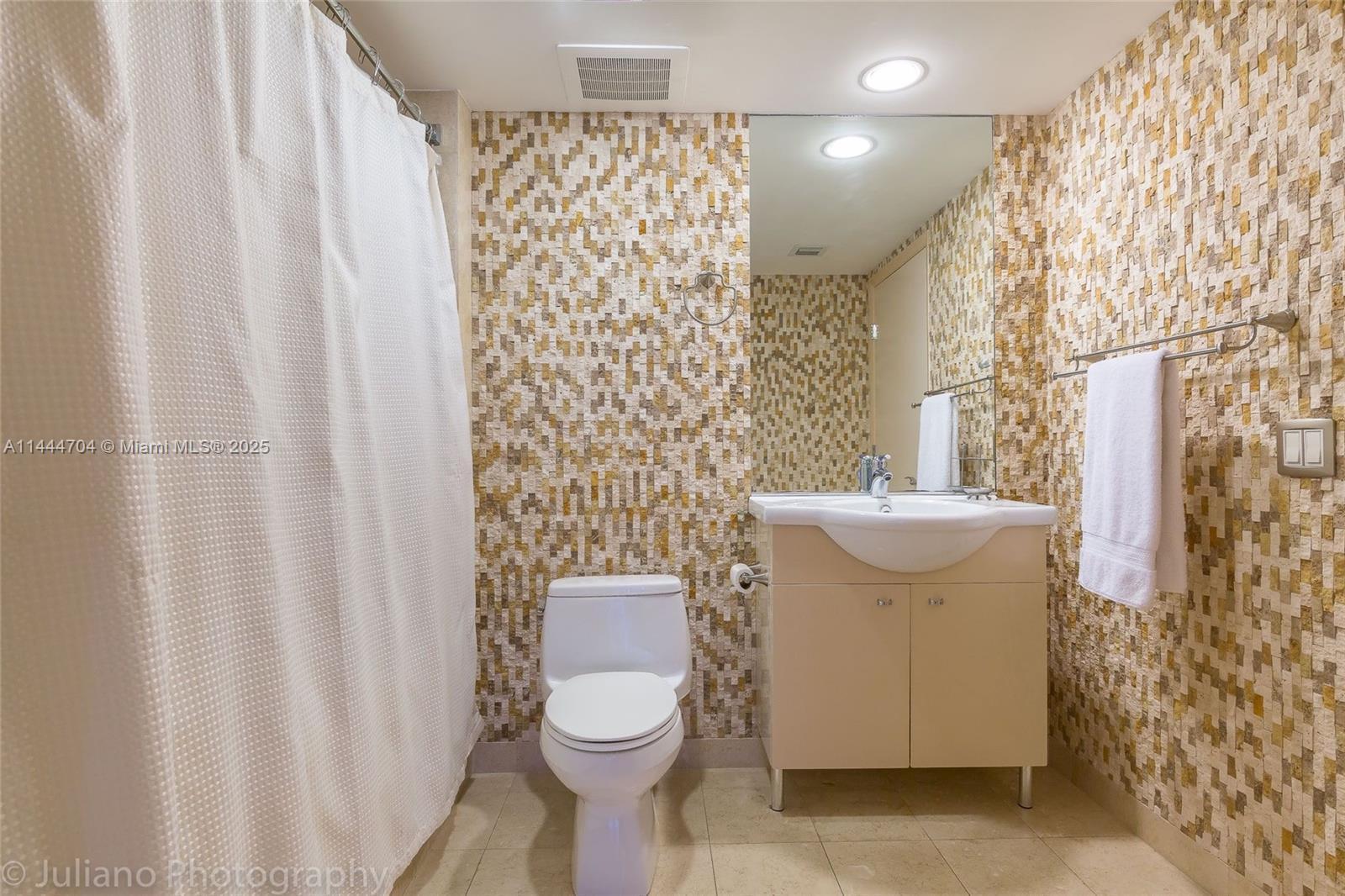 BEACH CLUB TWO CONDO - Residential Lease