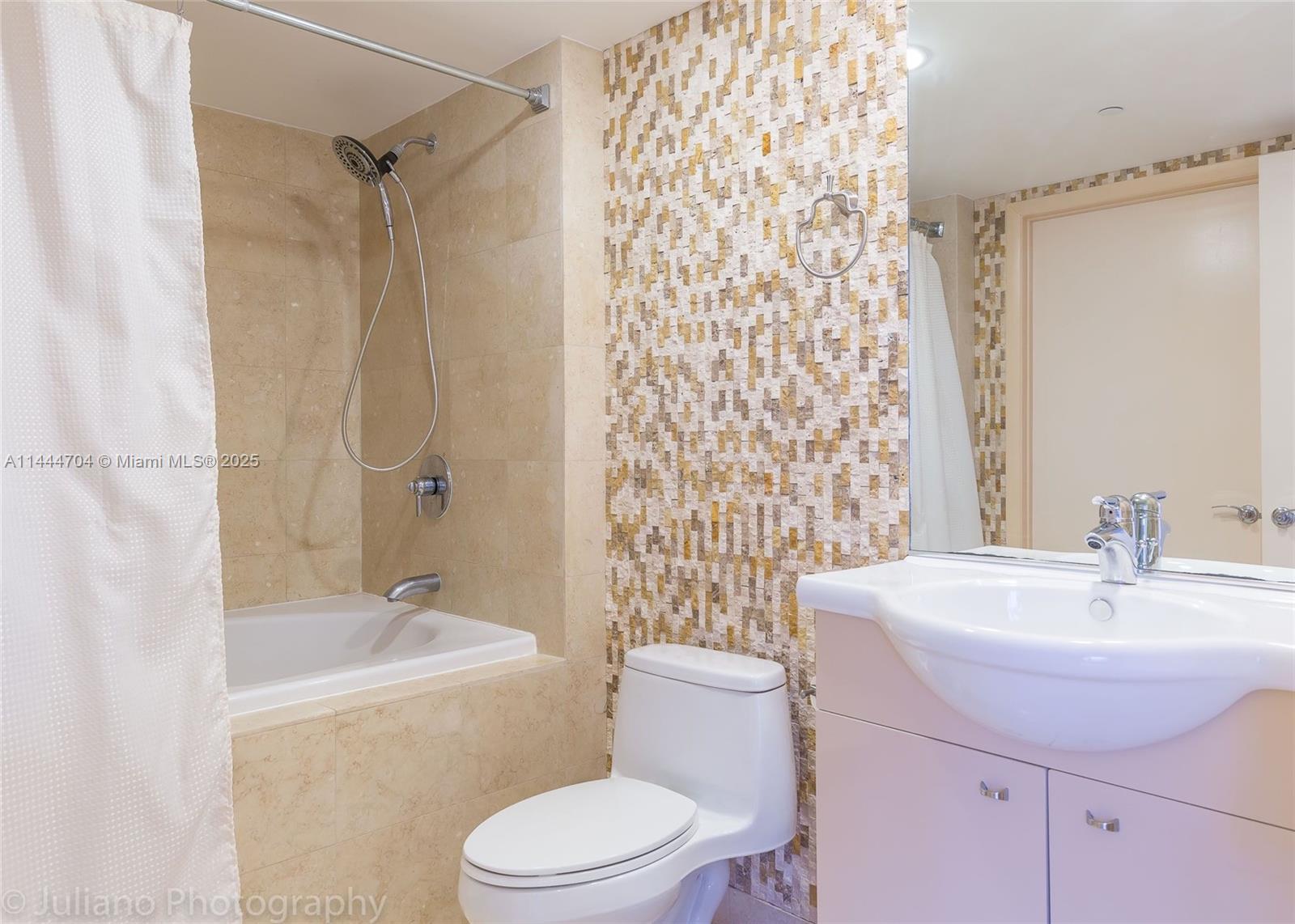 BEACH CLUB TWO CONDO - Residential Lease