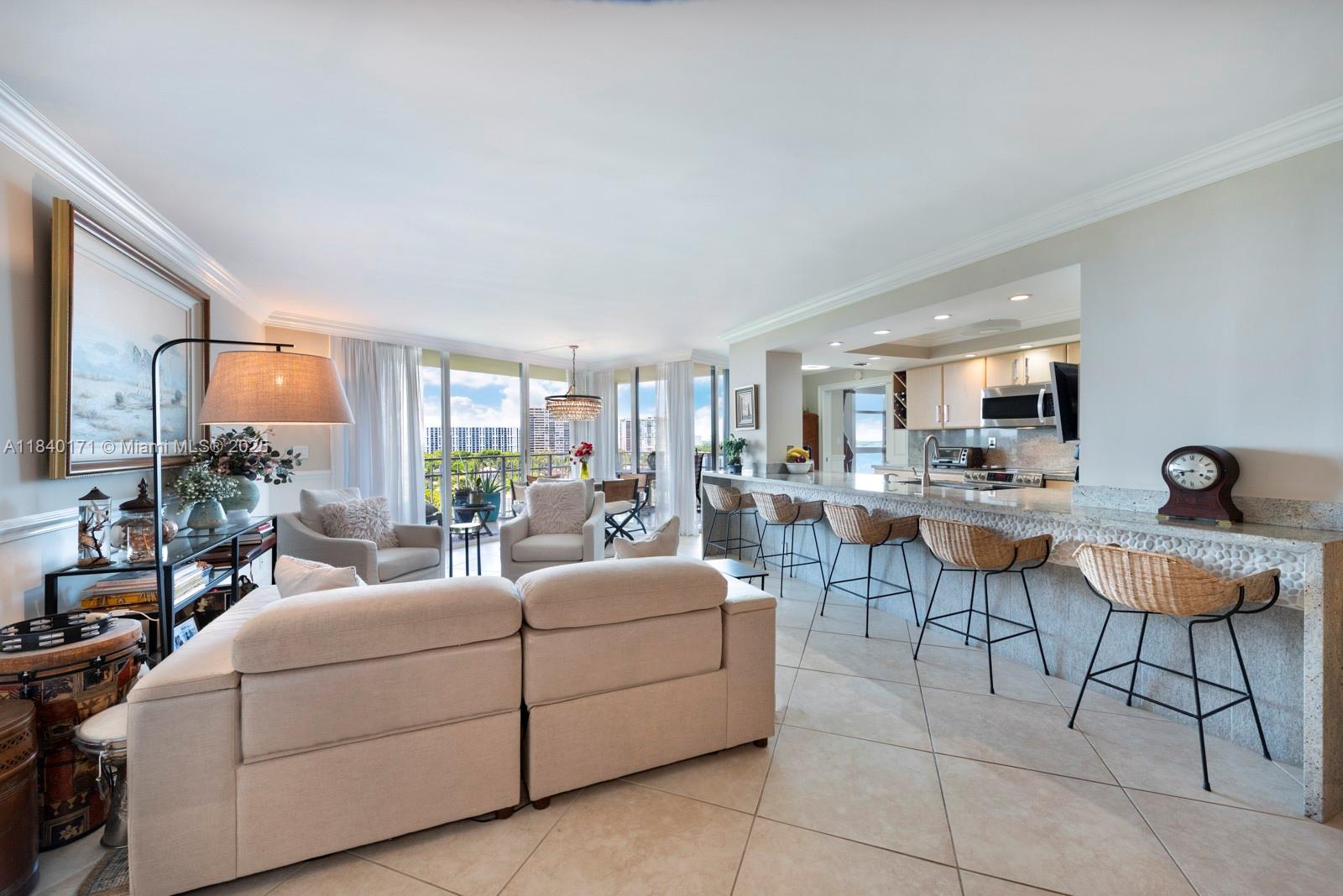 THE TOWERS OF QUAYSIDE CO - Residential