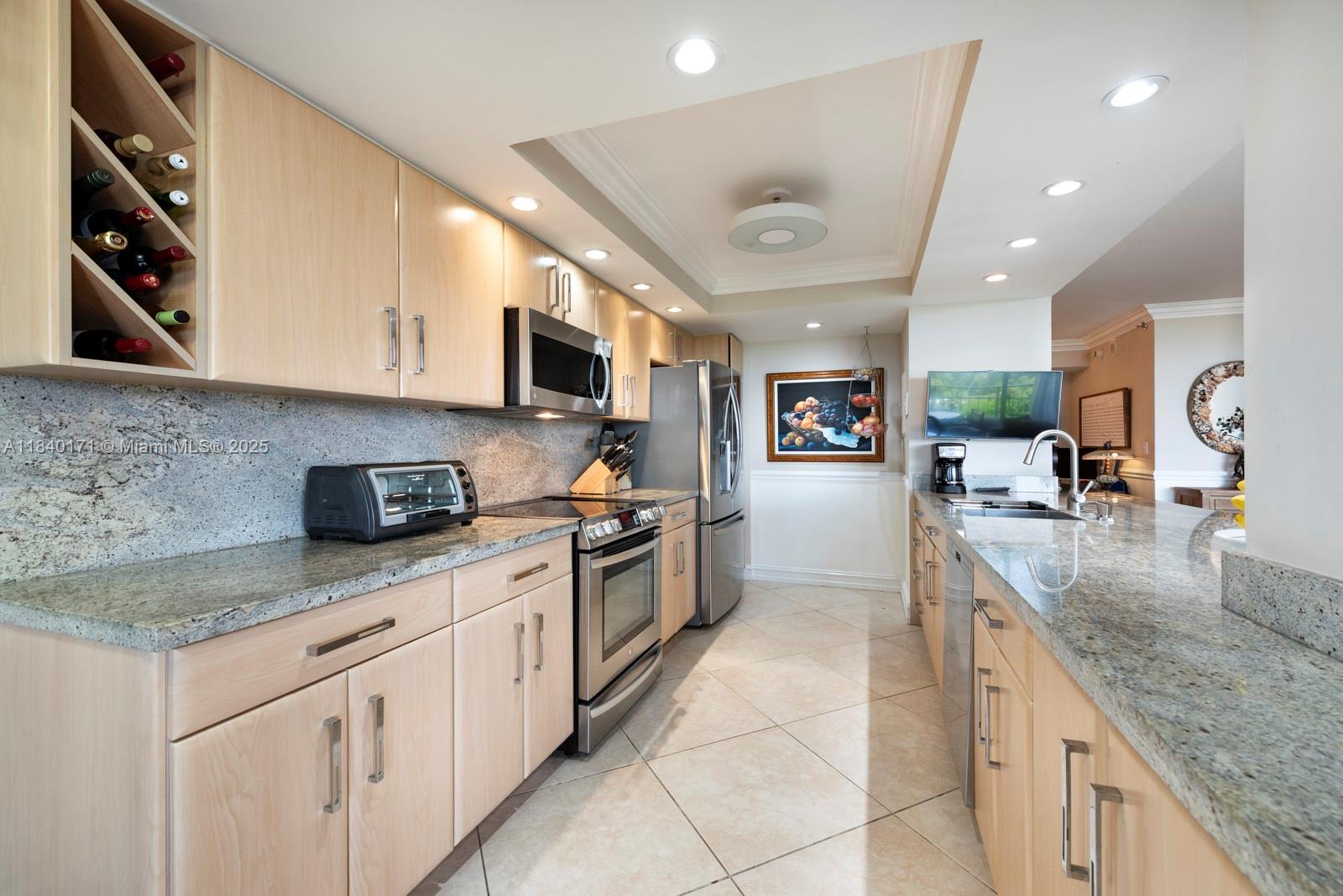 4000 Towerside Ter 1005