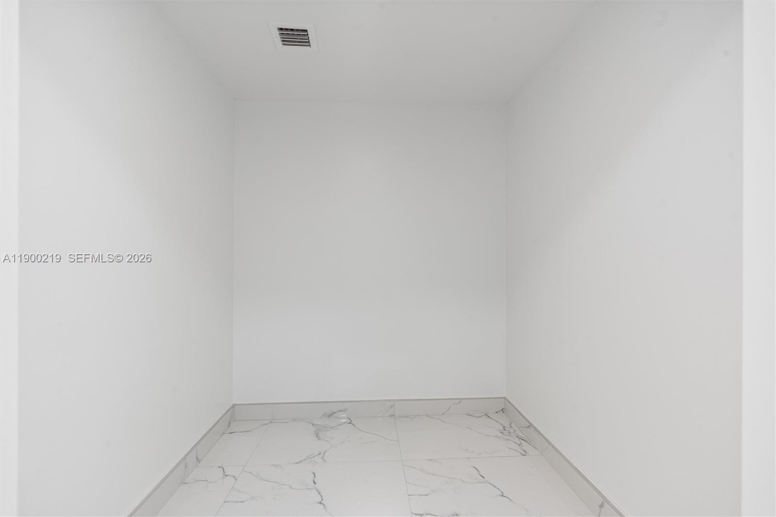 TOWNHOUSES AT HARBOR BEACH - Residential