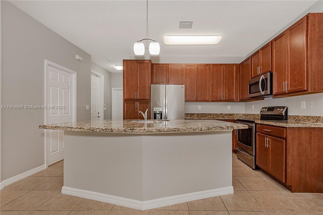 DAVIE JUNCTION - Residential Lease