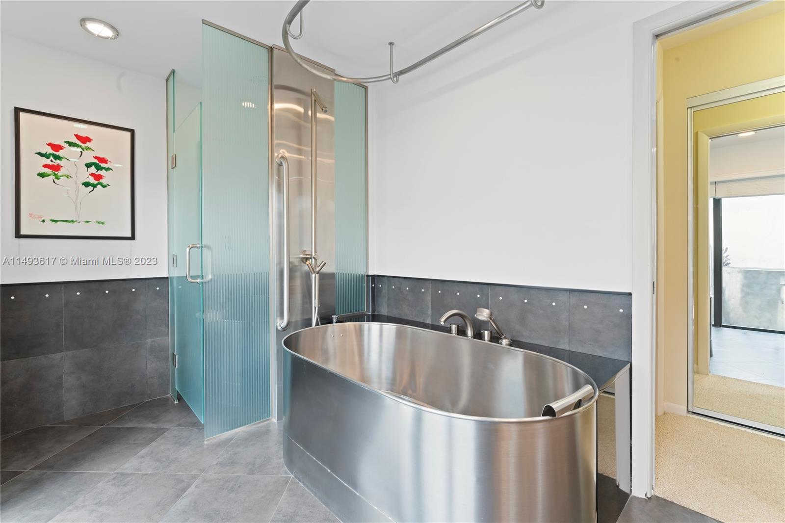 BAYTOWNE OF JONATHANS LAN - Residential