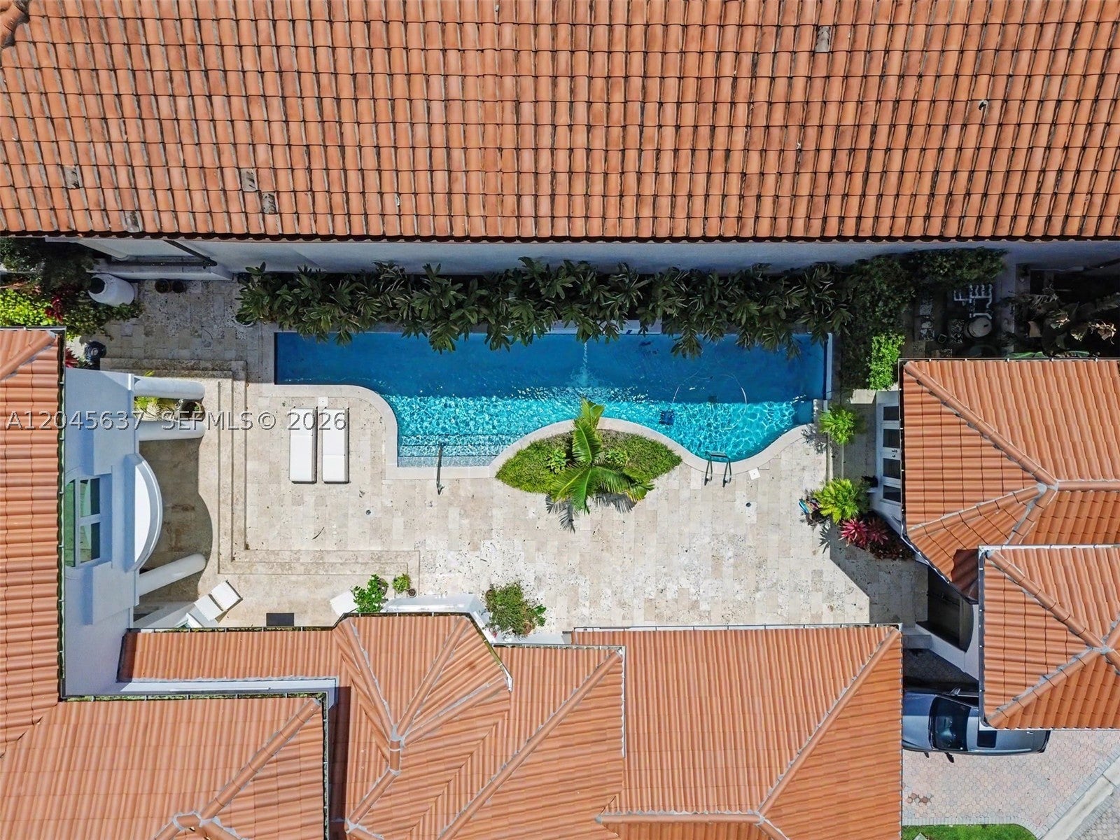 13689 Deering Bay Dr
