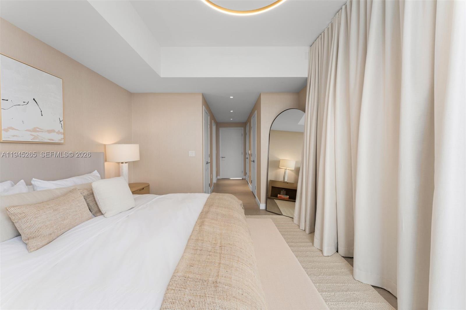 FIVE PARK - Residential