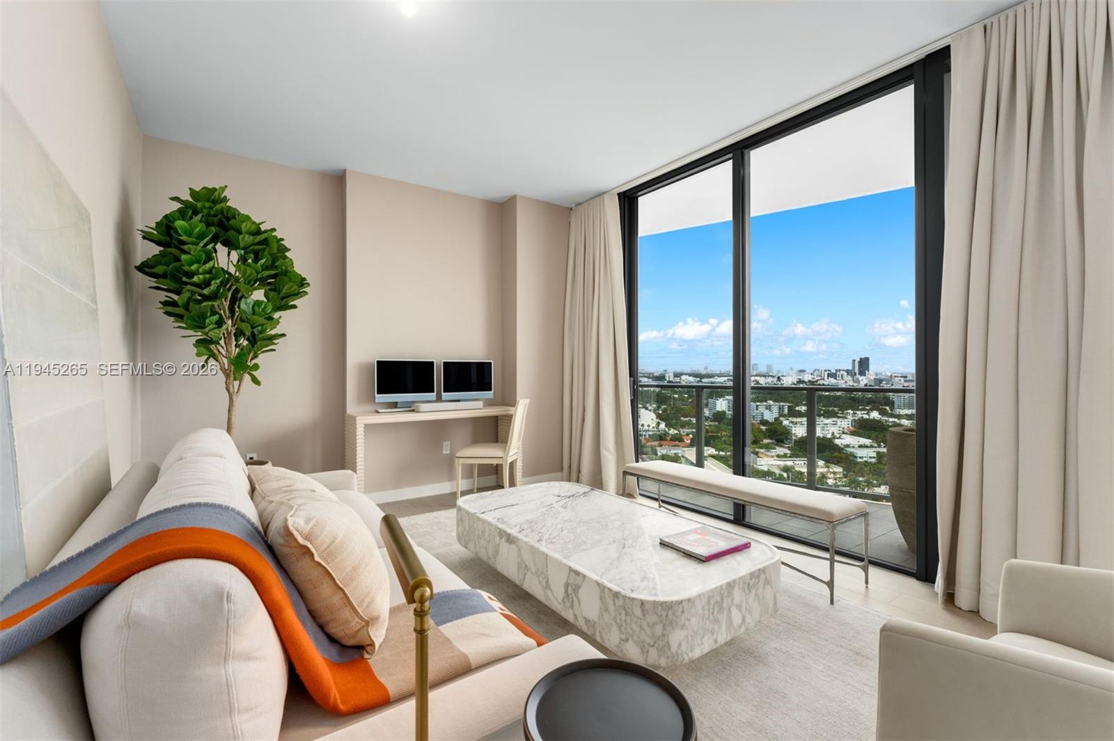 FIVE PARK - Residential