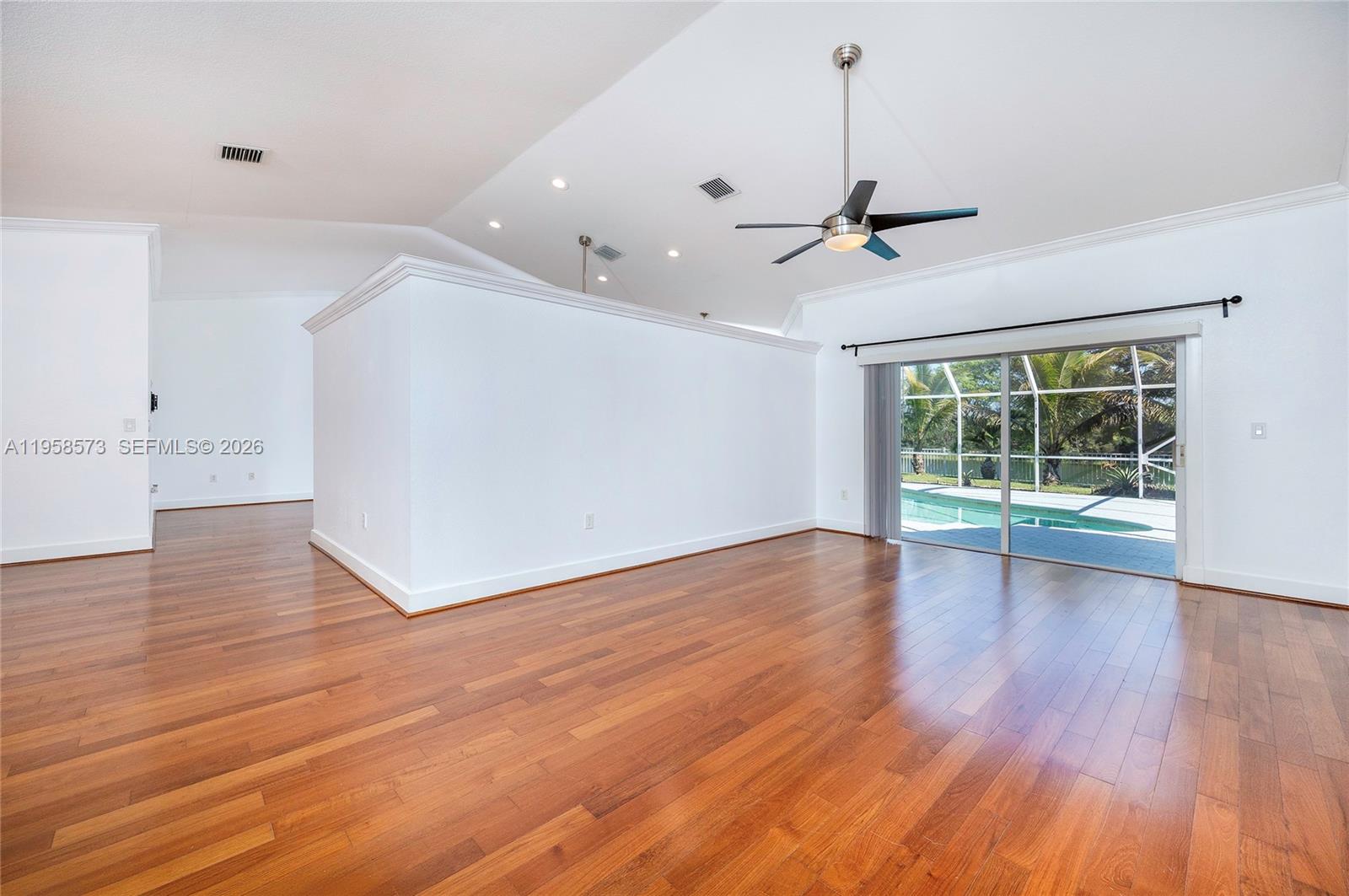 PEMBROKE SPRINGS PLAT - Residential Lease