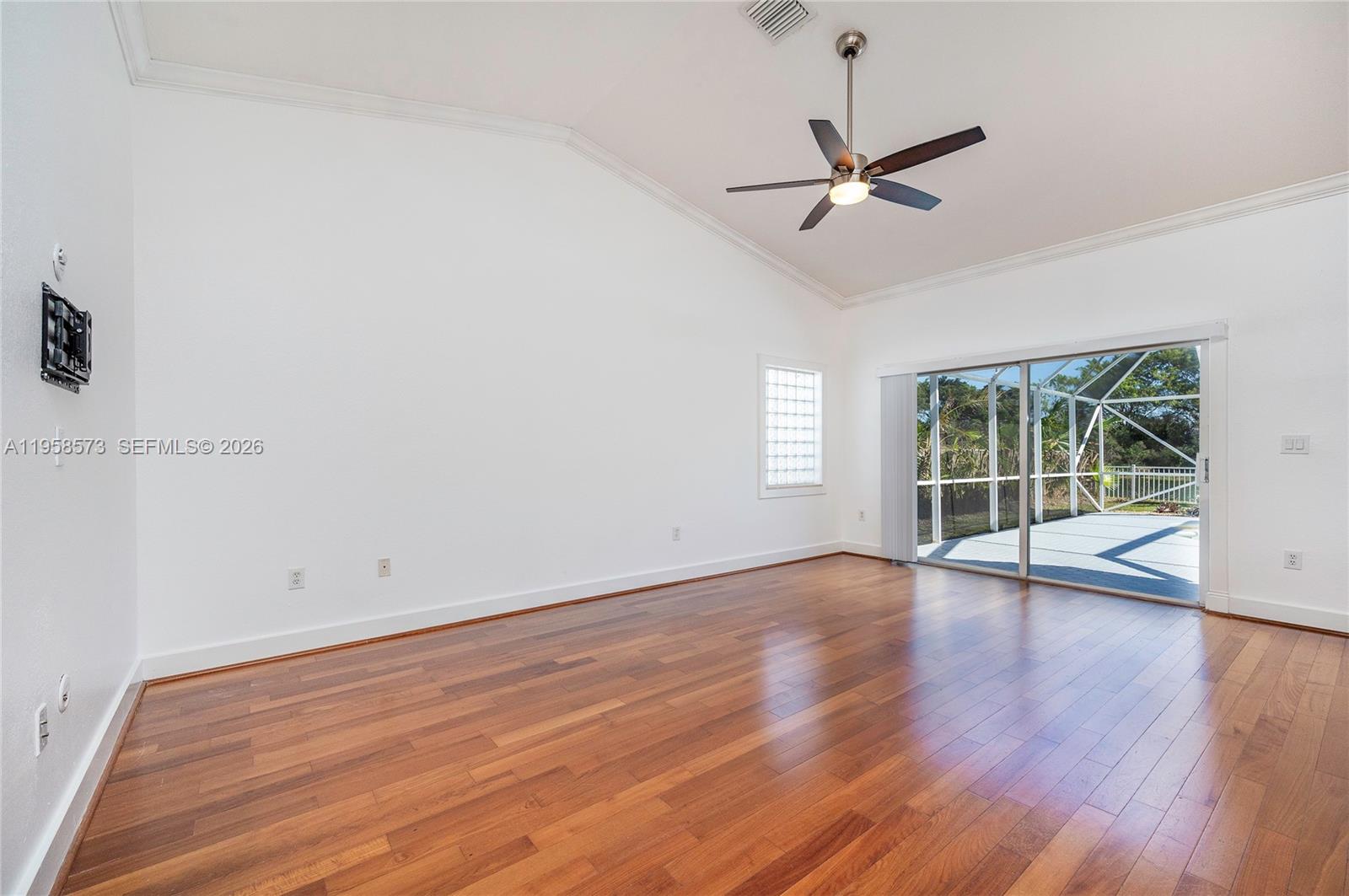 PEMBROKE SPRINGS PLAT - Residential Lease