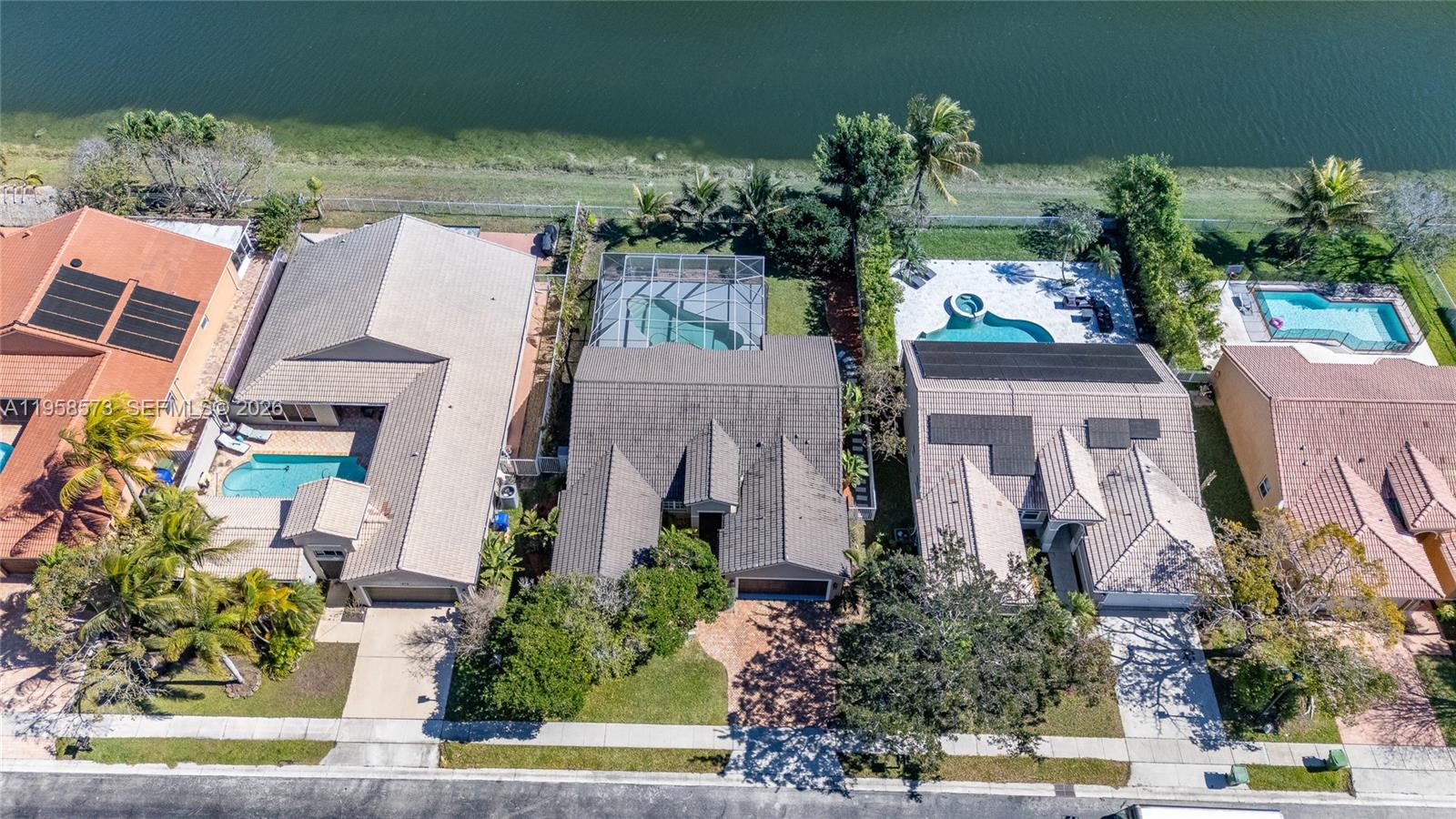 PEMBROKE SPRINGS PLAT - Residential Lease