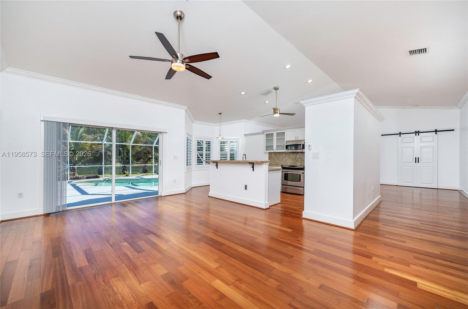 PEMBROKE SPRINGS PLAT - Residential Lease