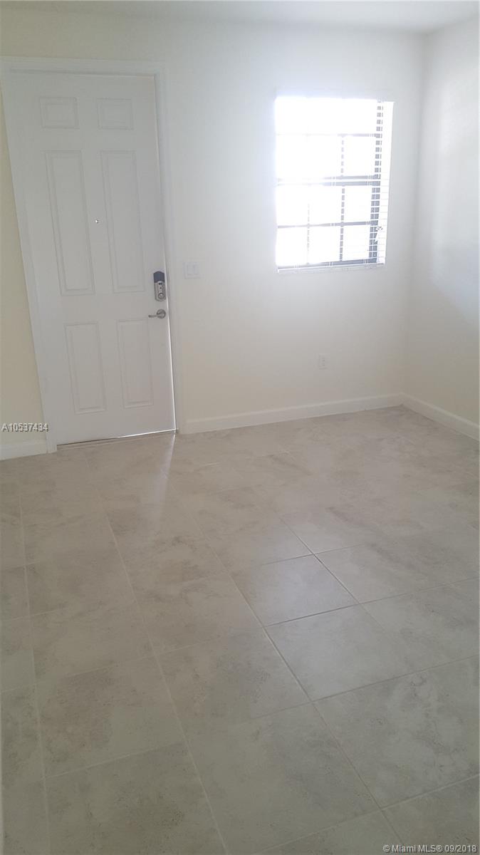 BAYWINDS OF GALAPAGOS FIR - Residential Lease