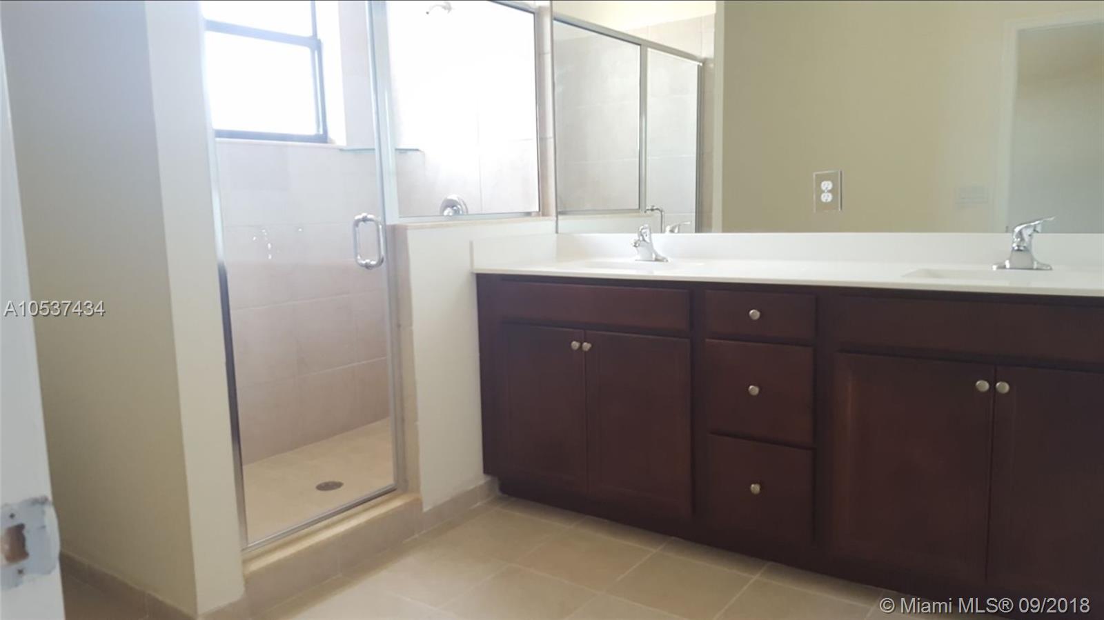 BAYWINDS OF GALAPAGOS FIR - Residential Lease