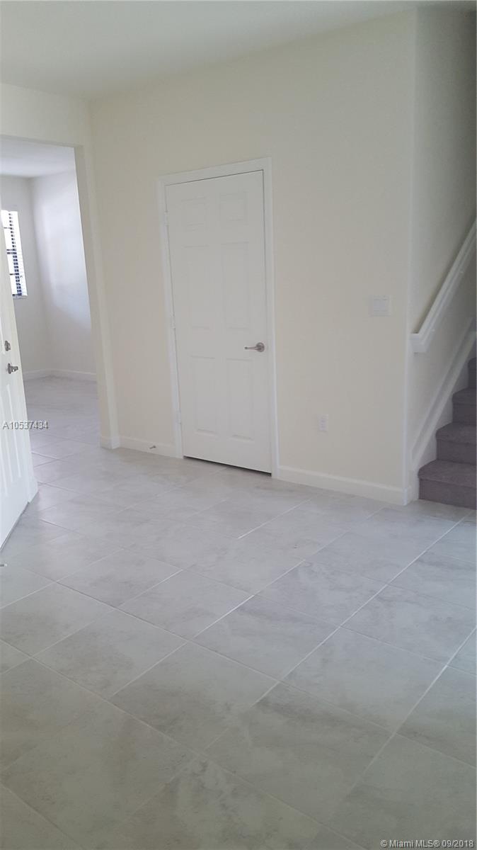 BAYWINDS OF GALAPAGOS FIR - Residential Lease