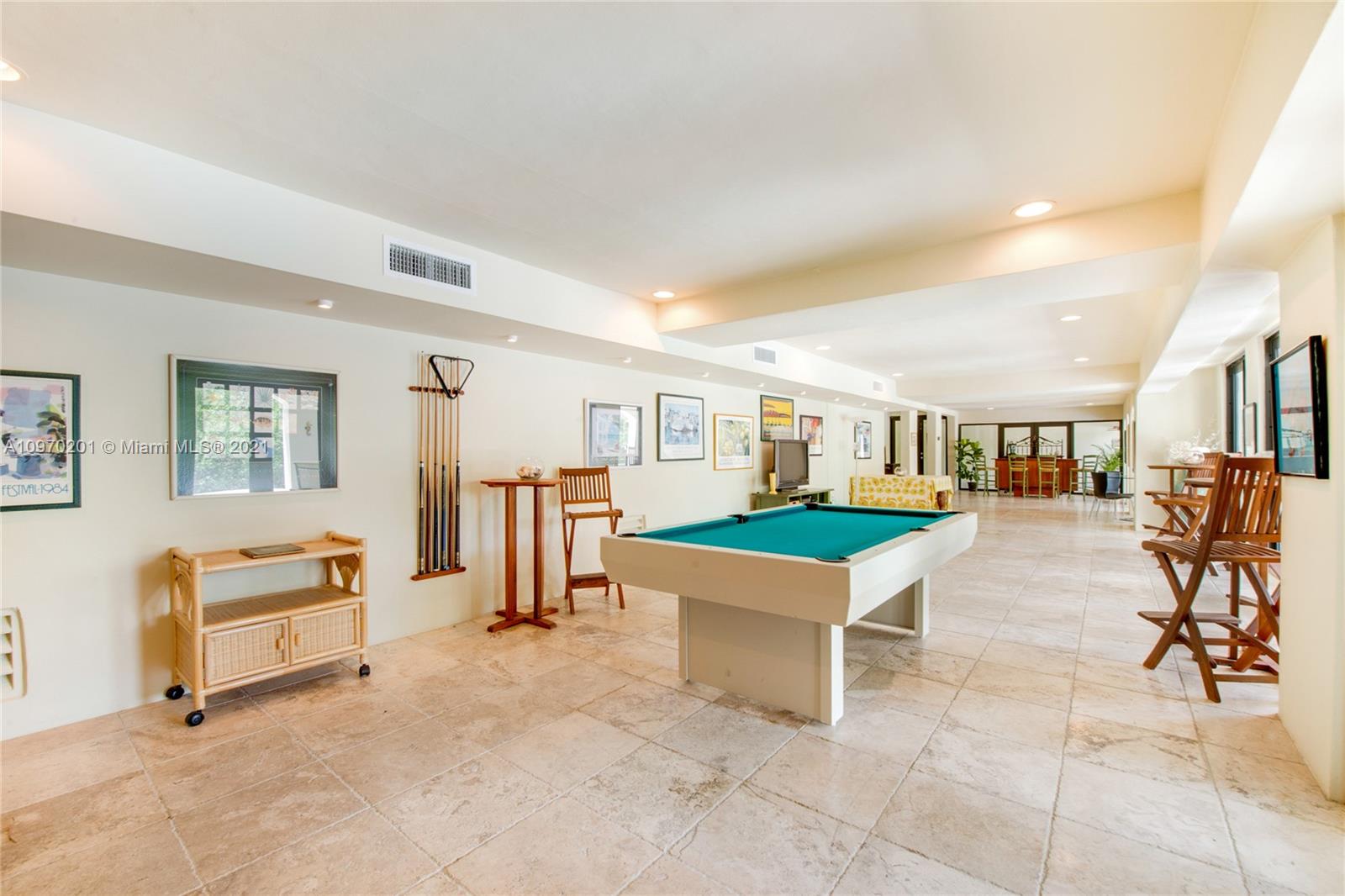 FOUR WAY LODGE ESTS 2ND A - Residential