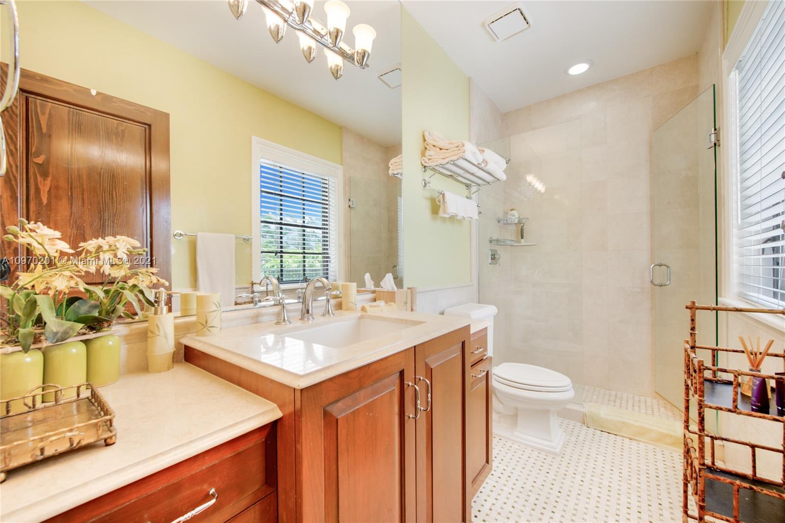 FOUR WAY LODGE ESTS 2ND A - Residential