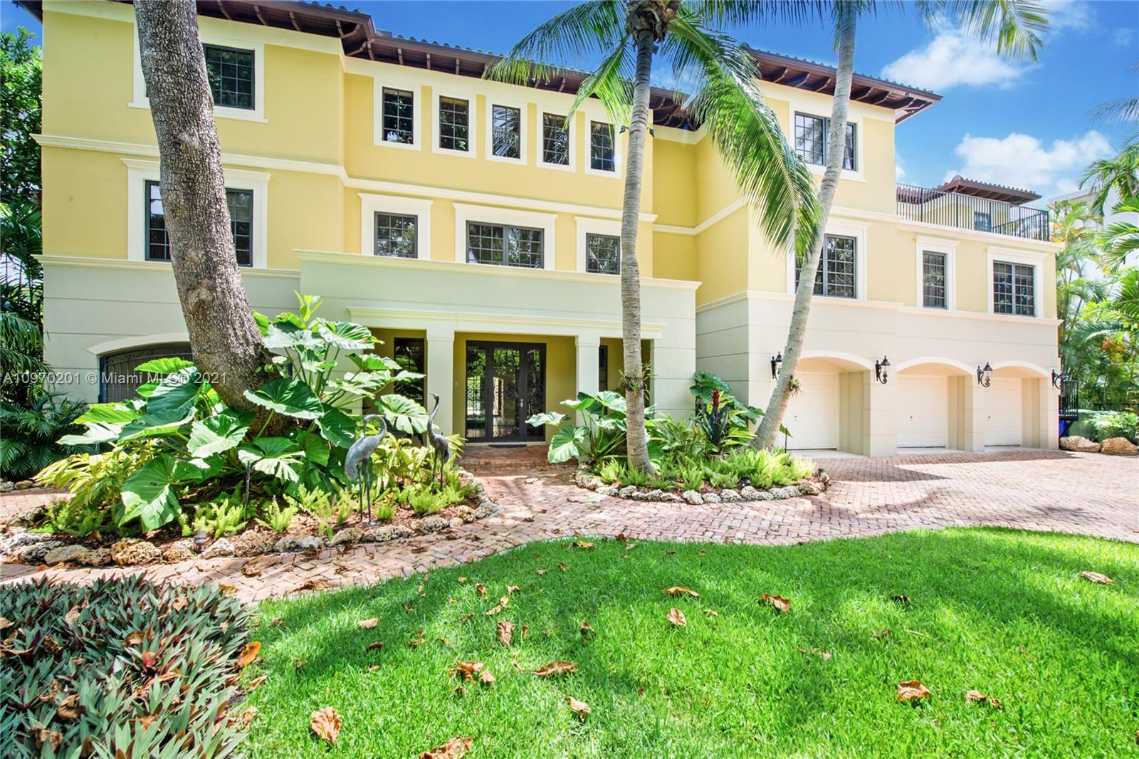 FOUR WAY LODGE ESTS 2ND A - Residential