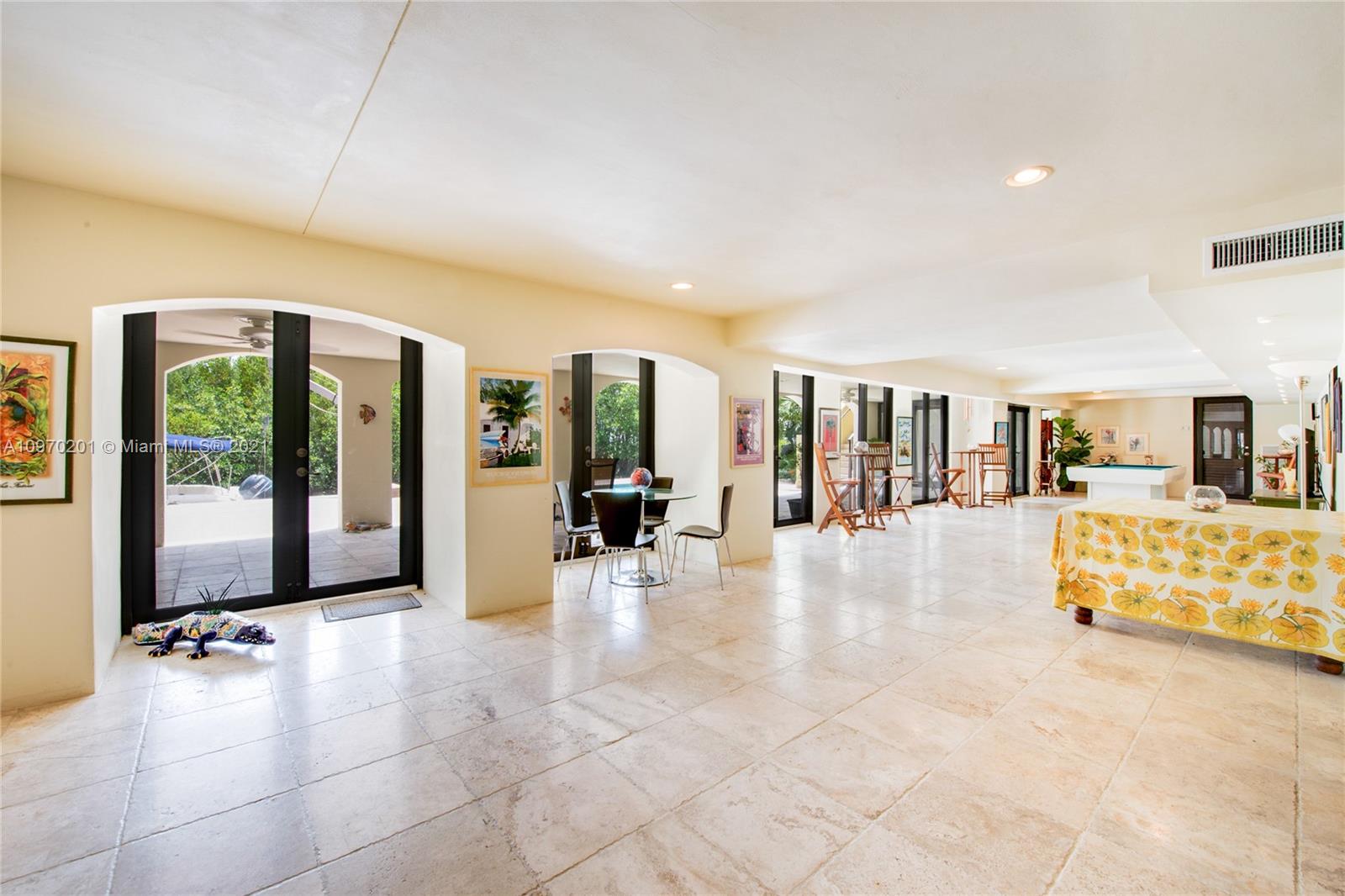 FOUR WAY LODGE ESTS 2ND A - Residential