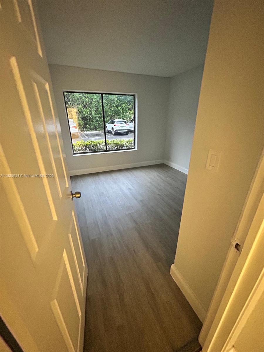 CRESCENT COVE CONDO - Residential