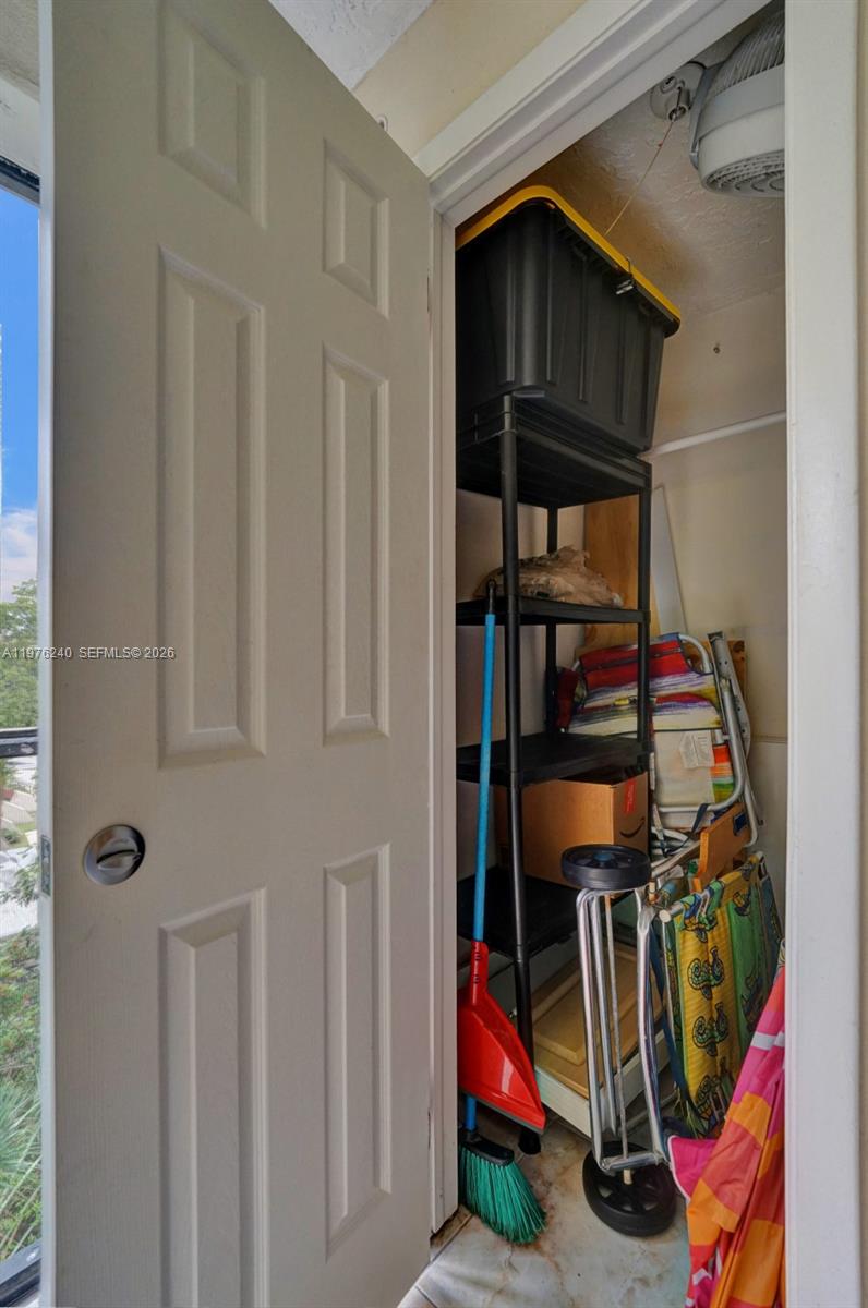 LE CARTIER CONDO - Residential Lease