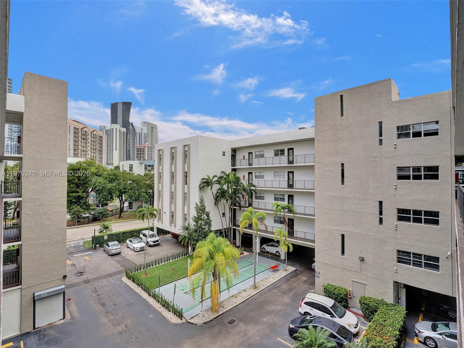 LE CARTIER CONDO - Residential Lease